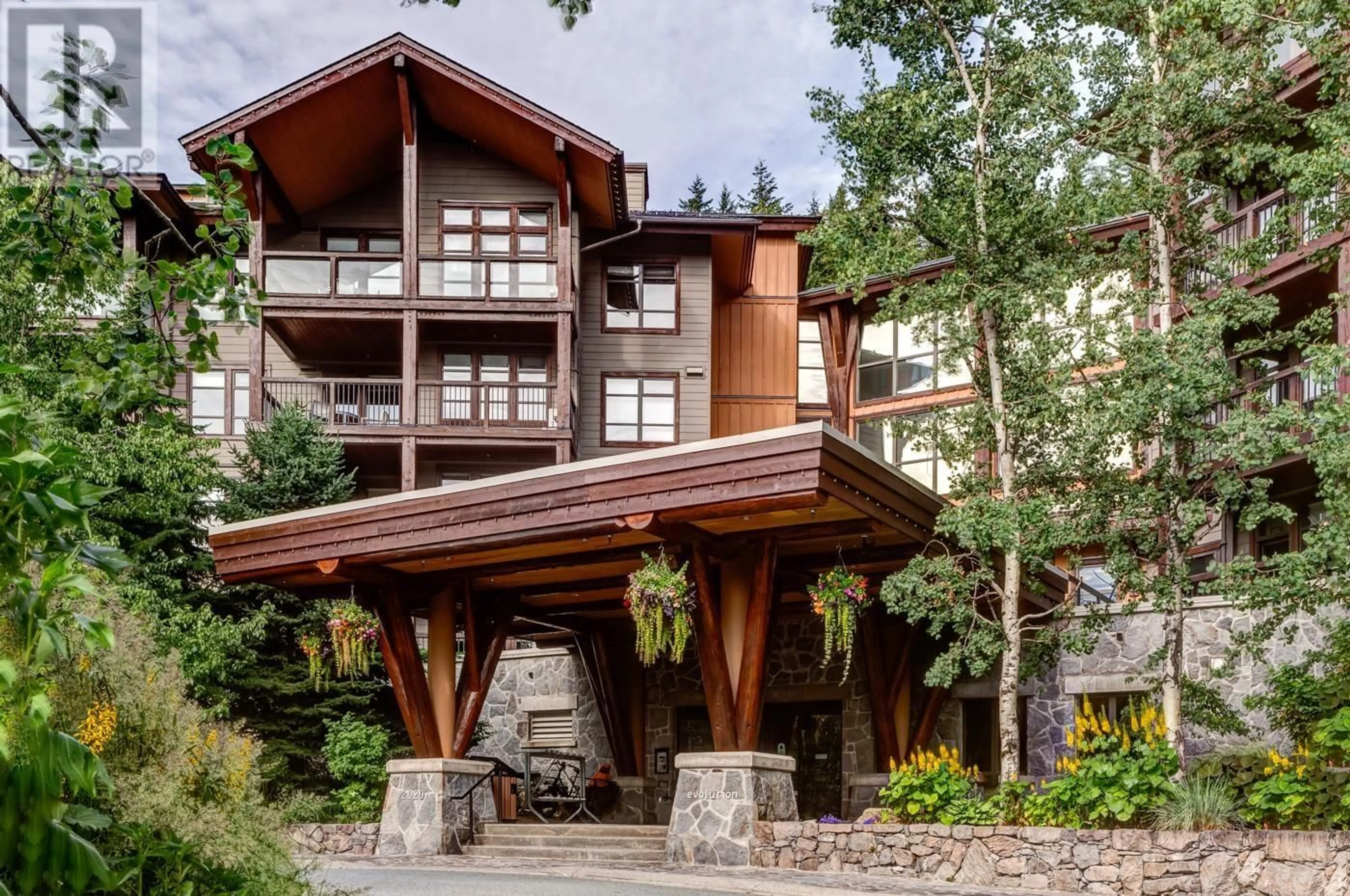 A pic from exterior of the house or condo for 414A 2020 LONDON LANE, Whistler British Columbia V8E0B6