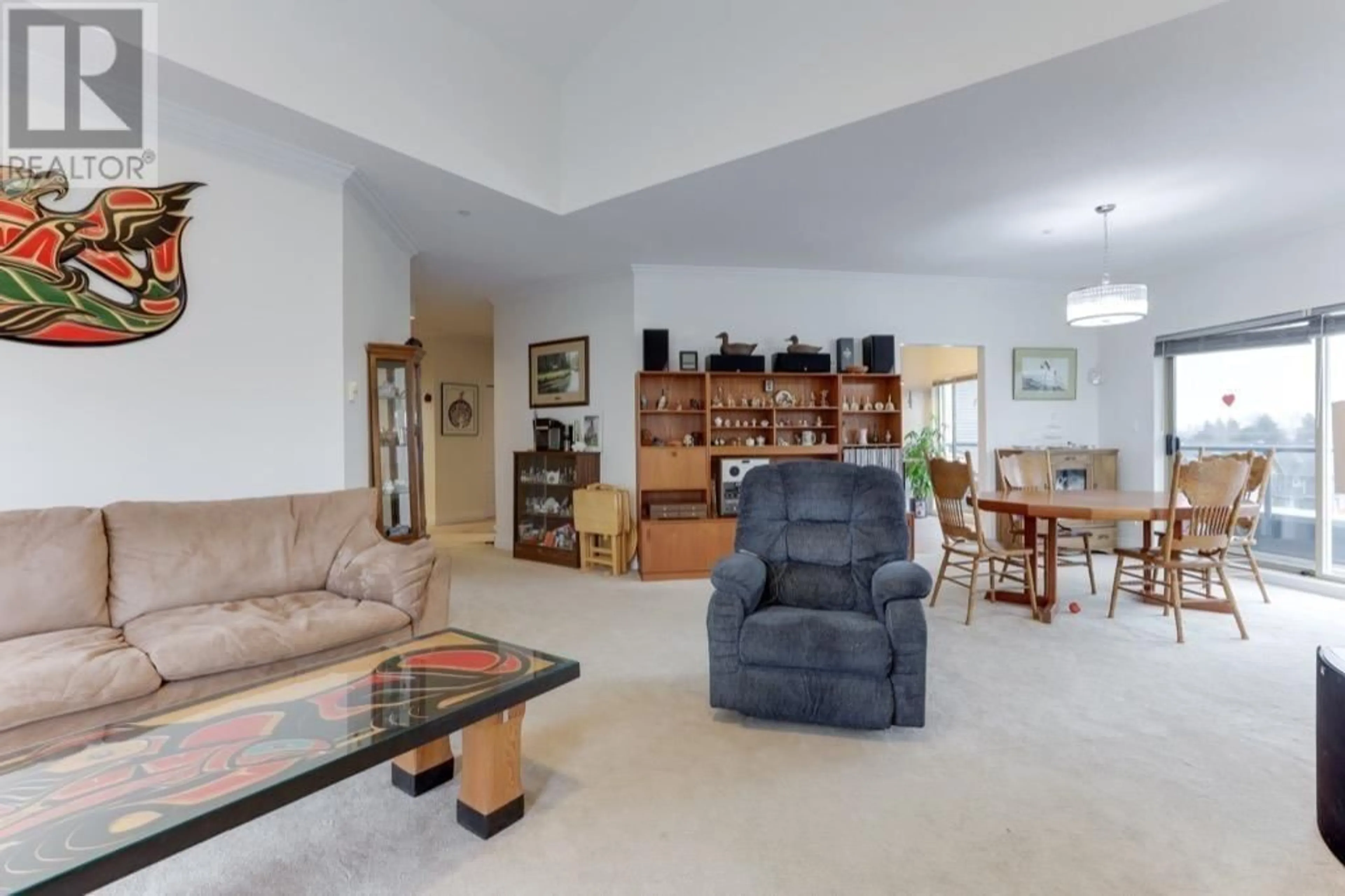 Living room with furniture, unknown for 307 - 4743 RIVER ROAD, Delta British Columbia V4K1R9