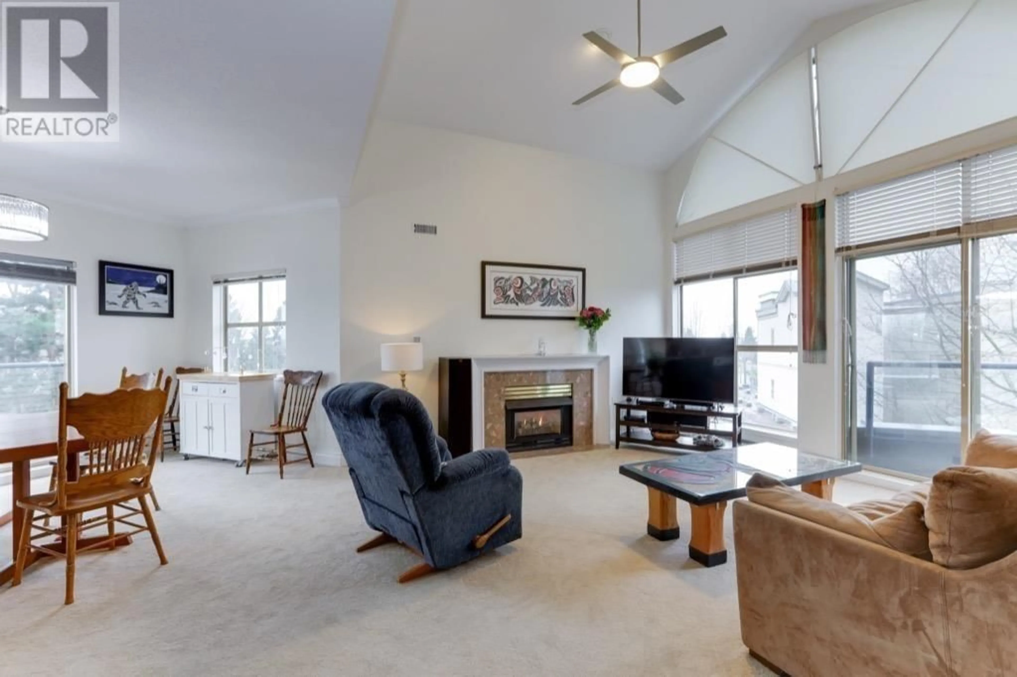 Living room, wood floors for 307 4743 W RIVER ROAD, Delta British Columbia V4K1R9