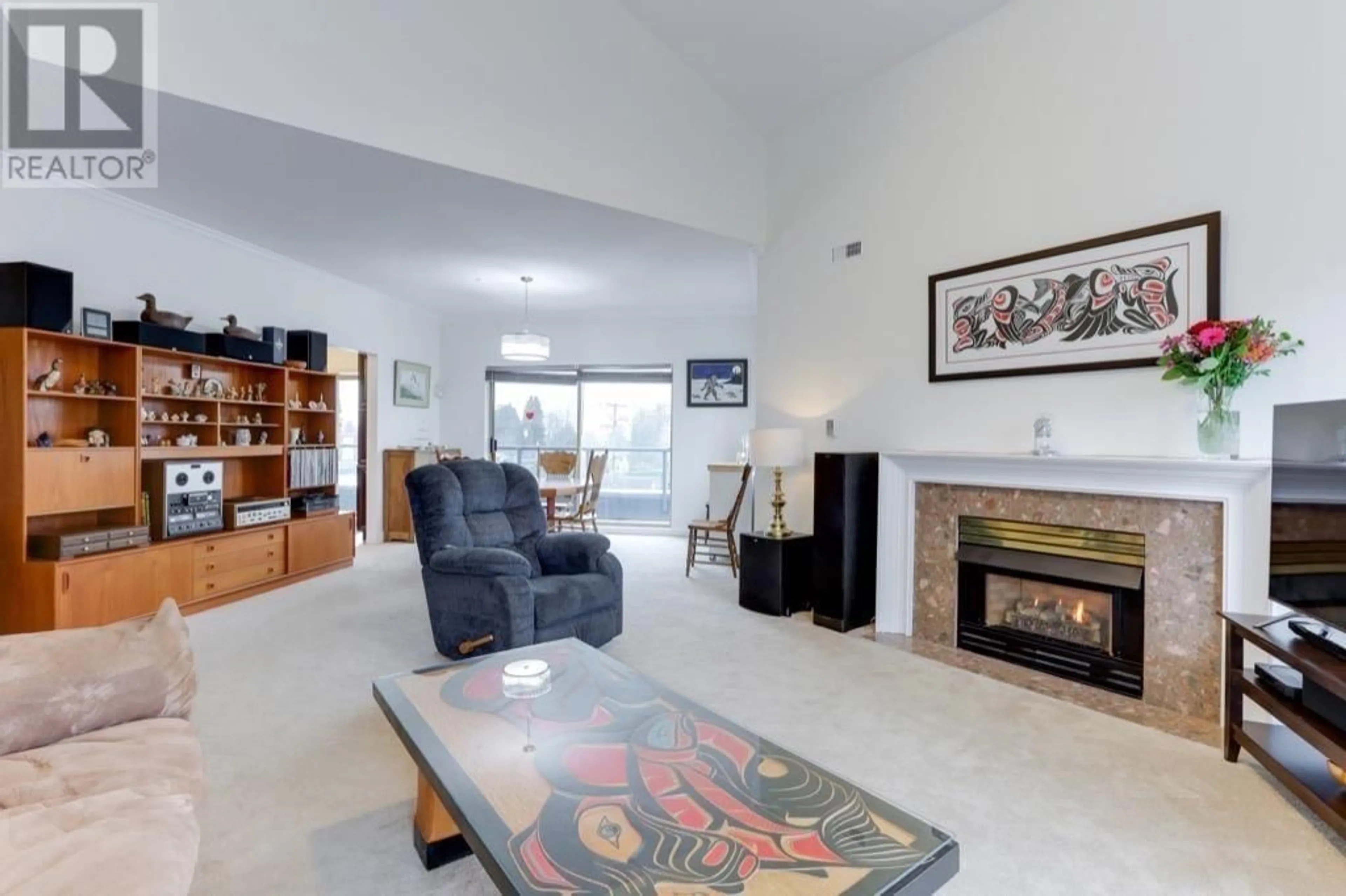 Living room, carpet floors for 307 4743 W RIVER ROAD, Delta British Columbia V4K1R9