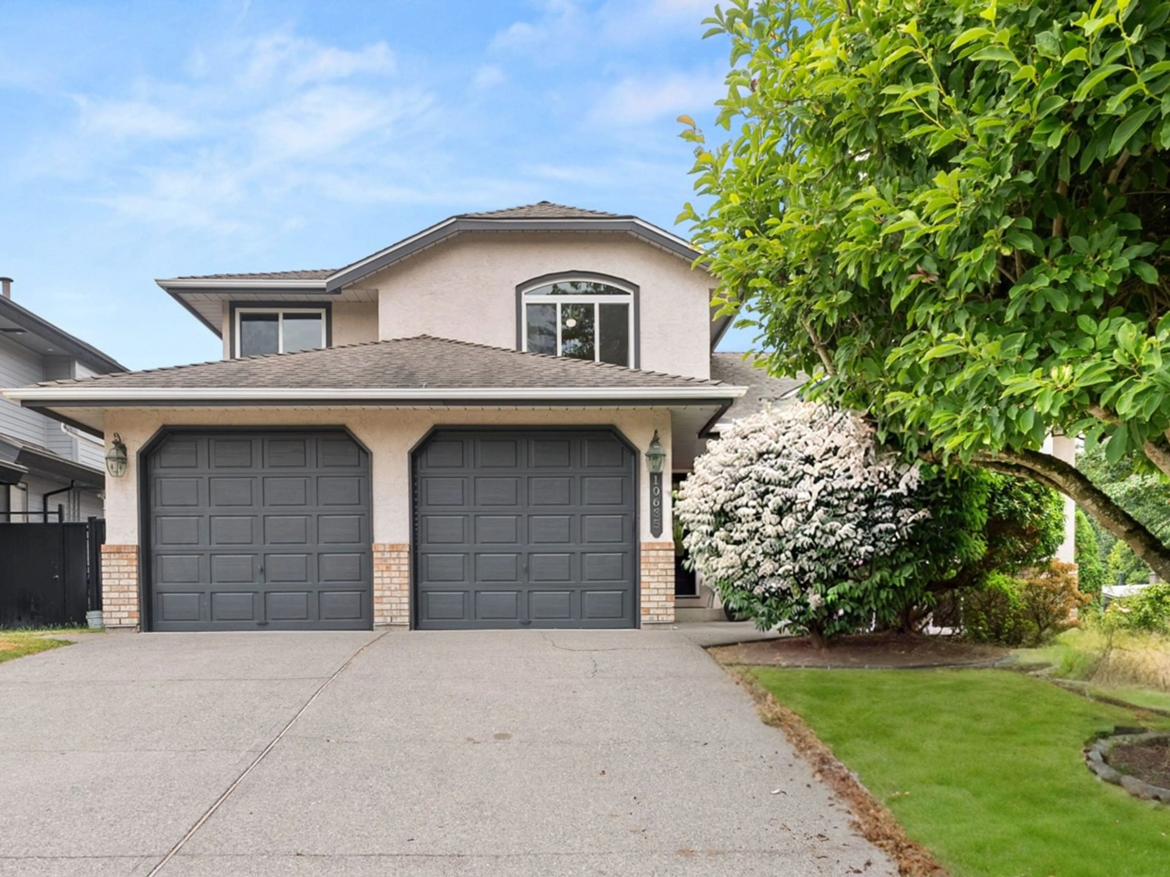 Frontside or backside of a home for 10635 HARROGATE DRIVE, Delta British Columbia V4C8E2