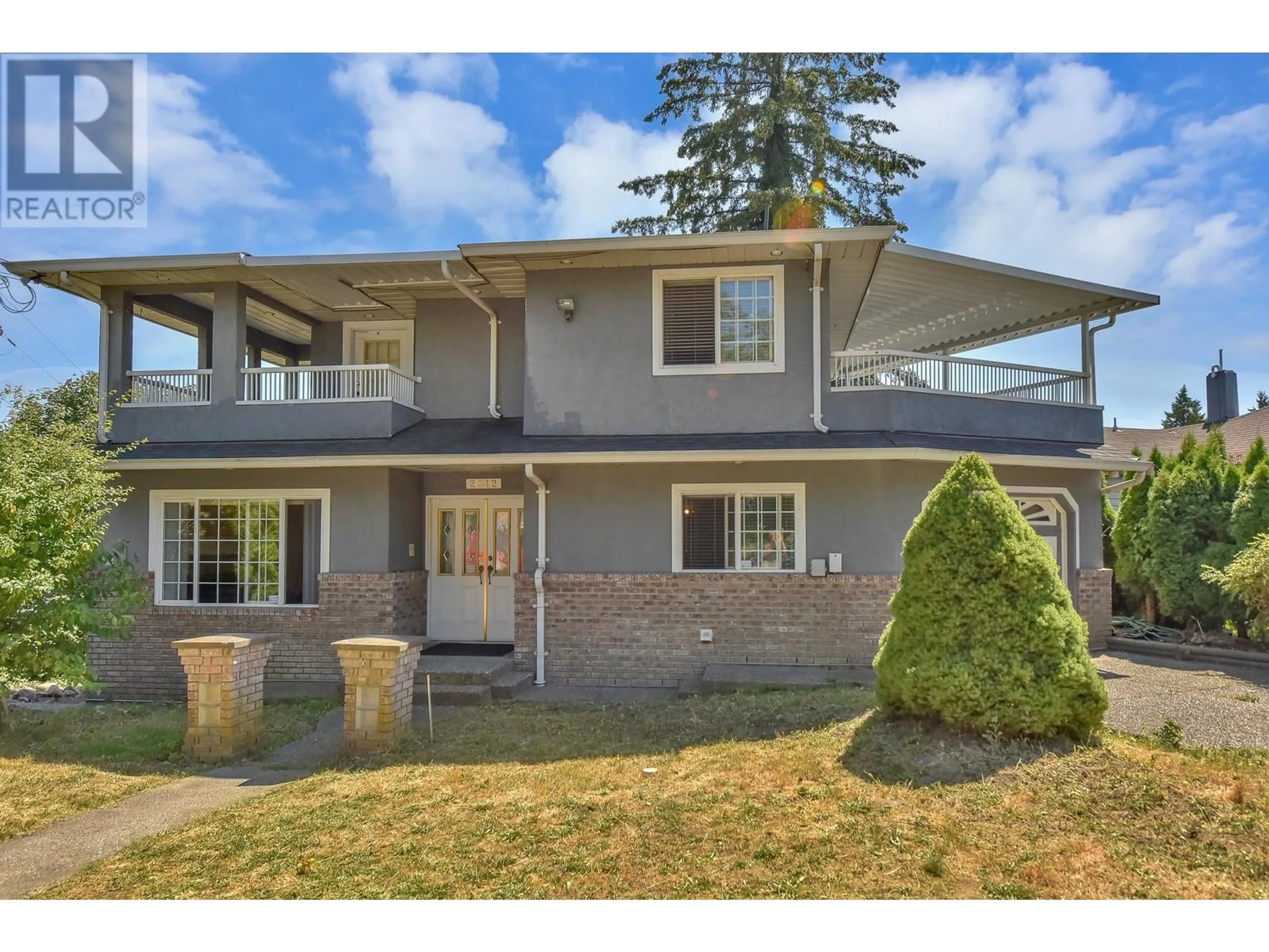 Frontside or backside of a home for 2312 MARINE DRIVE, New Westminster British Columbia V3M2H7