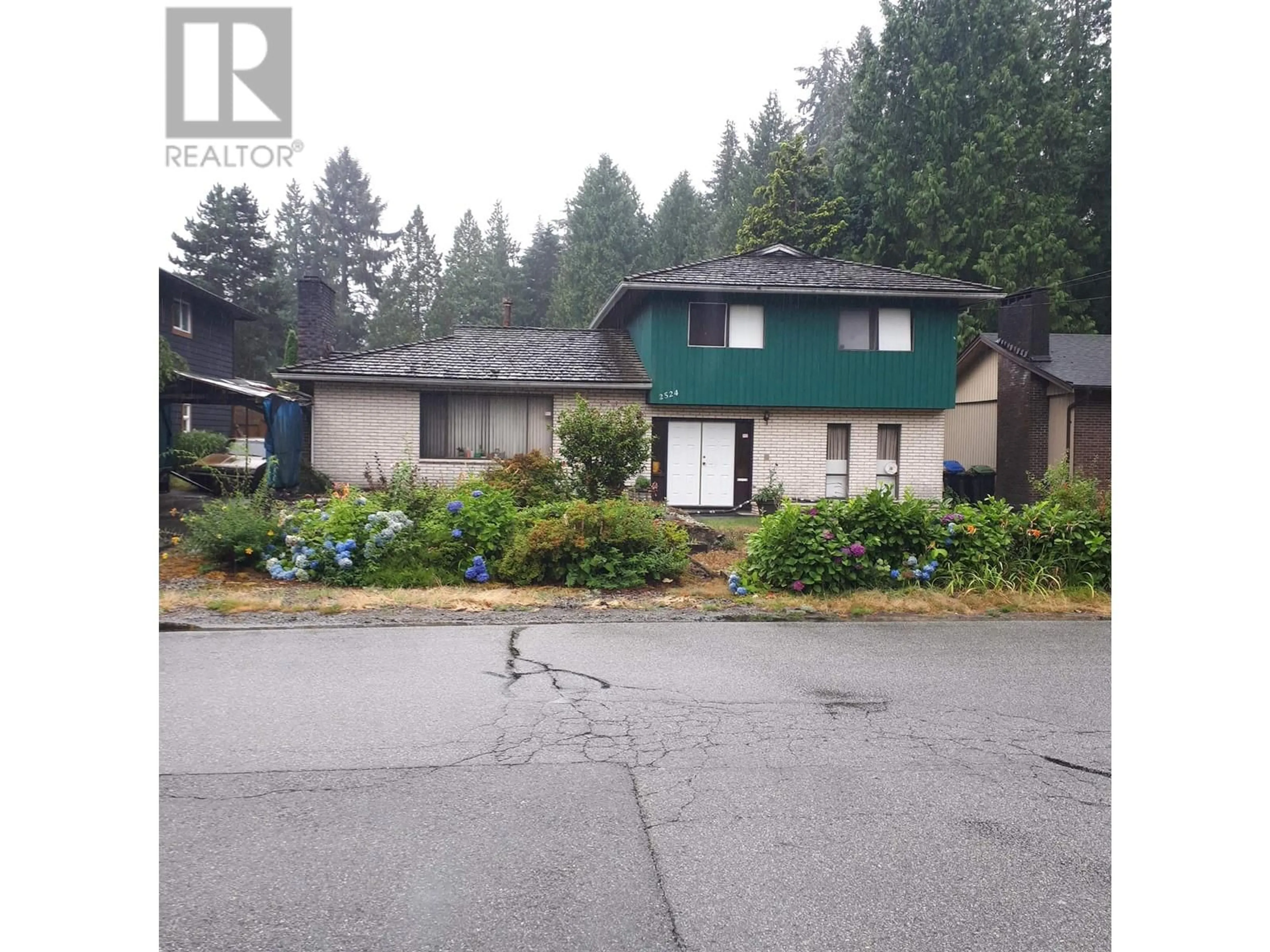 Frontside or backside of a home, the street view for 2524 PATRICIA AVENUE, Port Coquitlam British Columbia V3B2H4