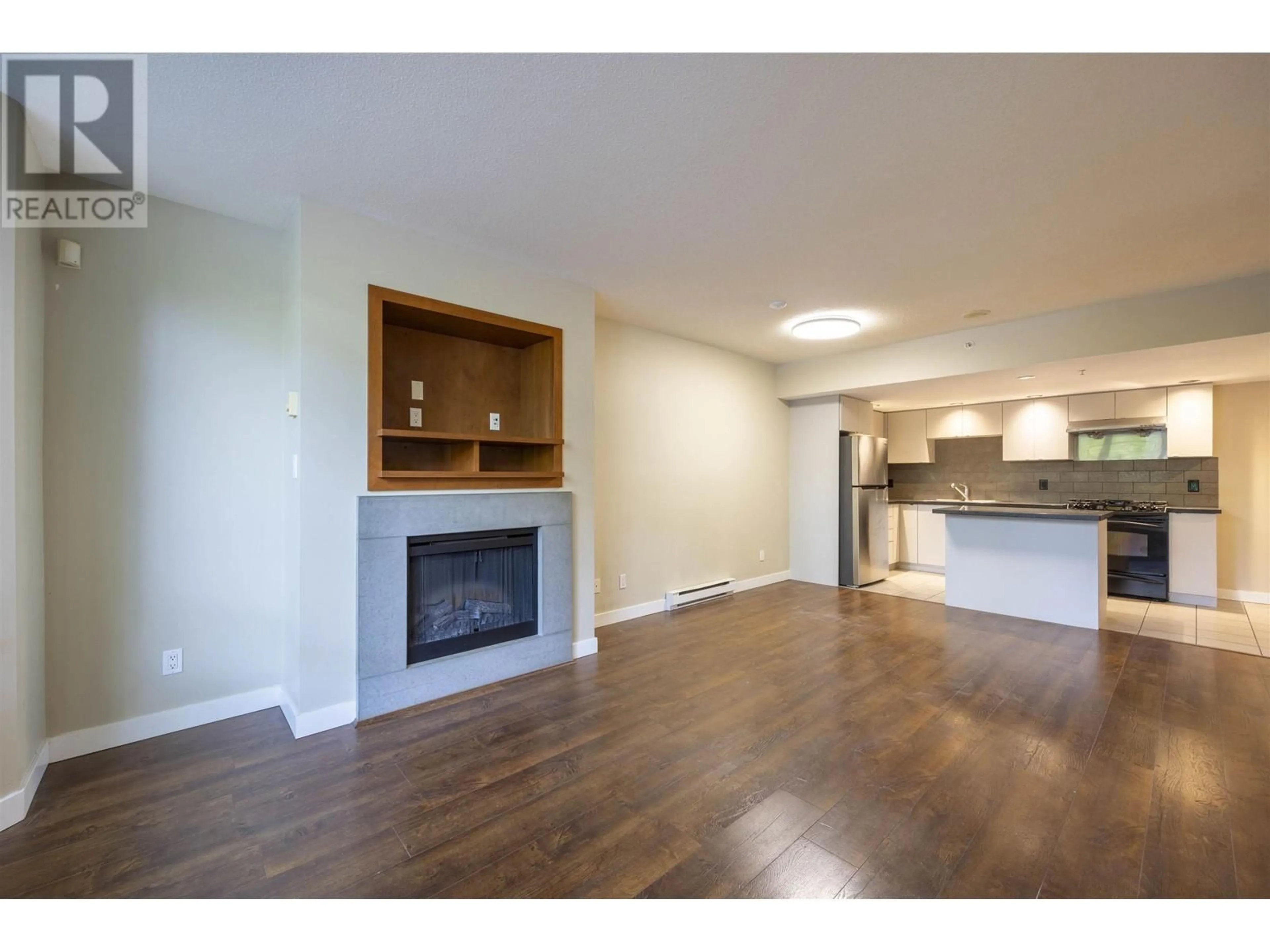 Open concept kitchen for 3 6233 KATSURA STREET, Richmond British Columbia V6Y4K1