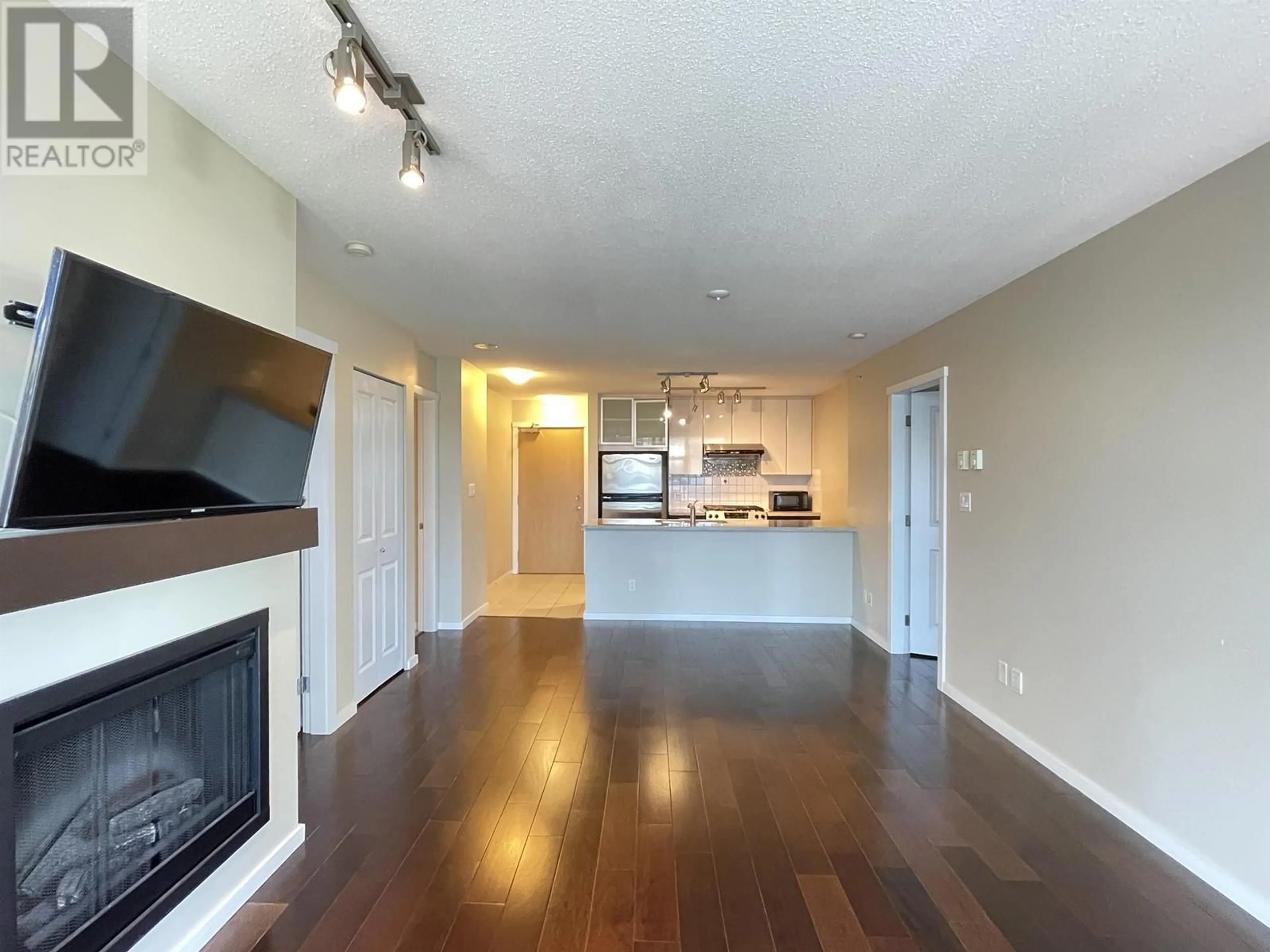 A pic of a room, wood floors for 1102 2289 YUKON CRESCENT, Burnaby British Columbia V5C0B2