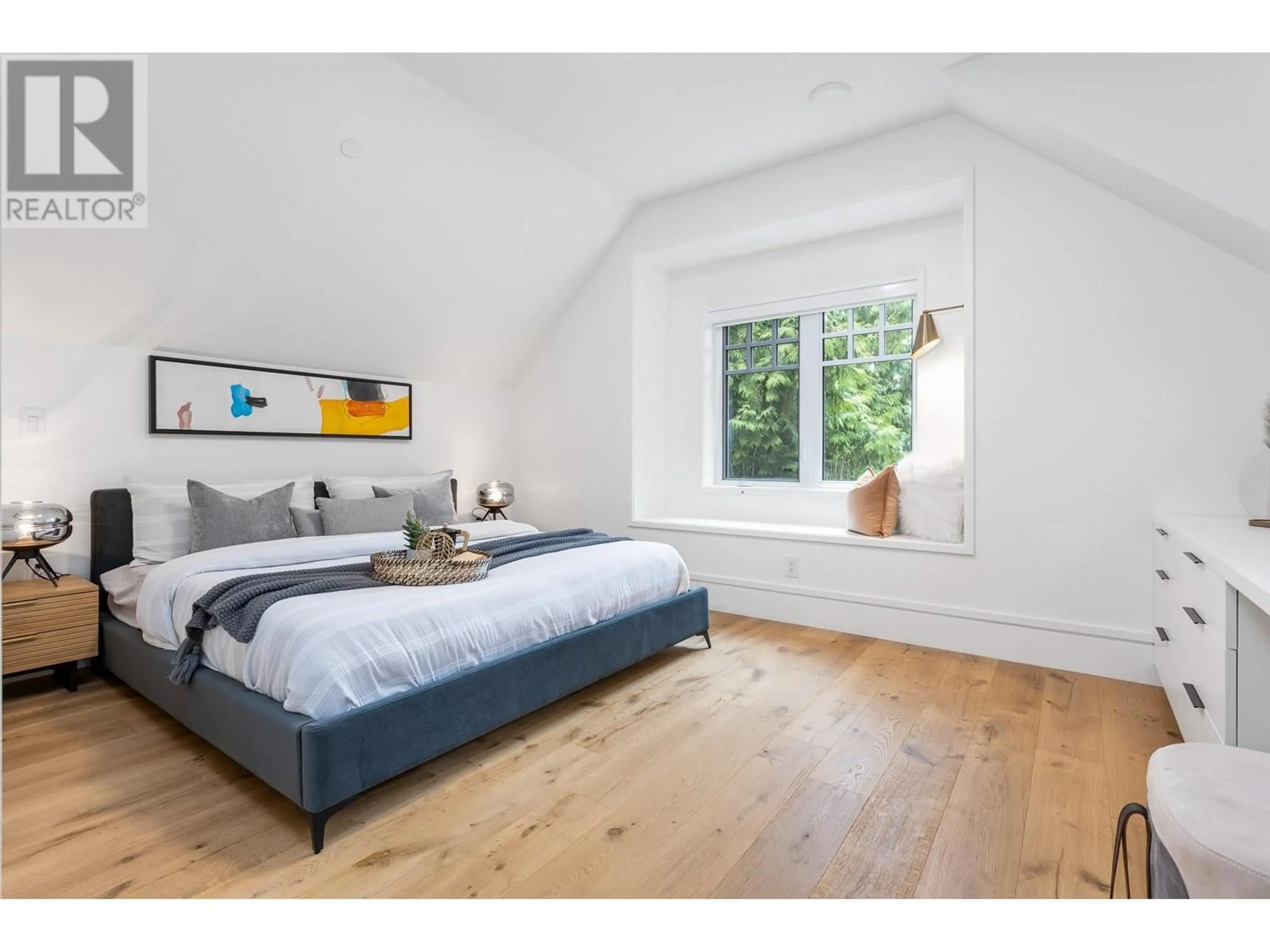 A pic of a room, wood floors for 7067 CYPRESS STREET, Vancouver British Columbia V6P5M2