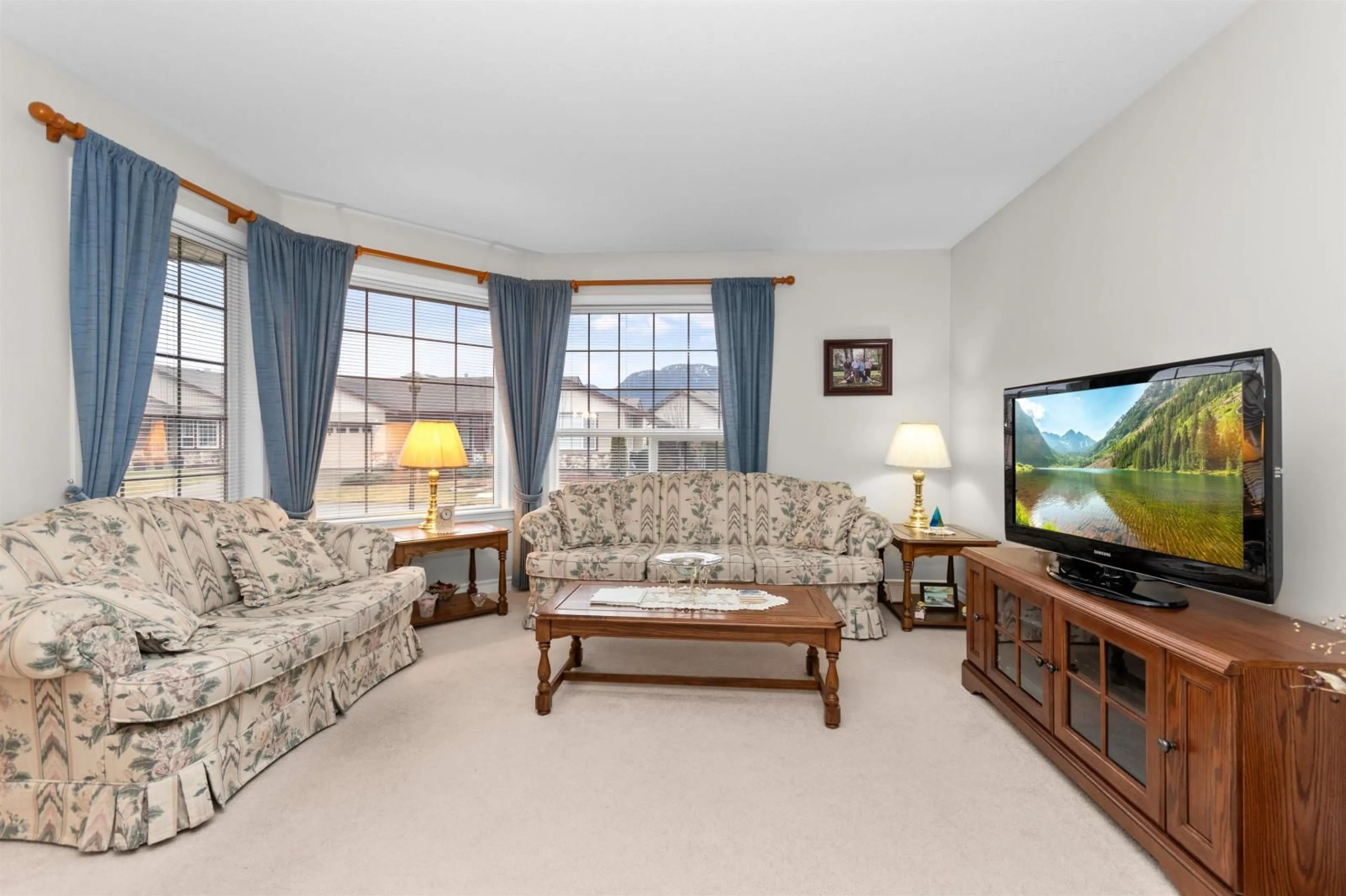 Living room for 28 7330 ELM ROAD, Agassiz British Columbia V0M1A0