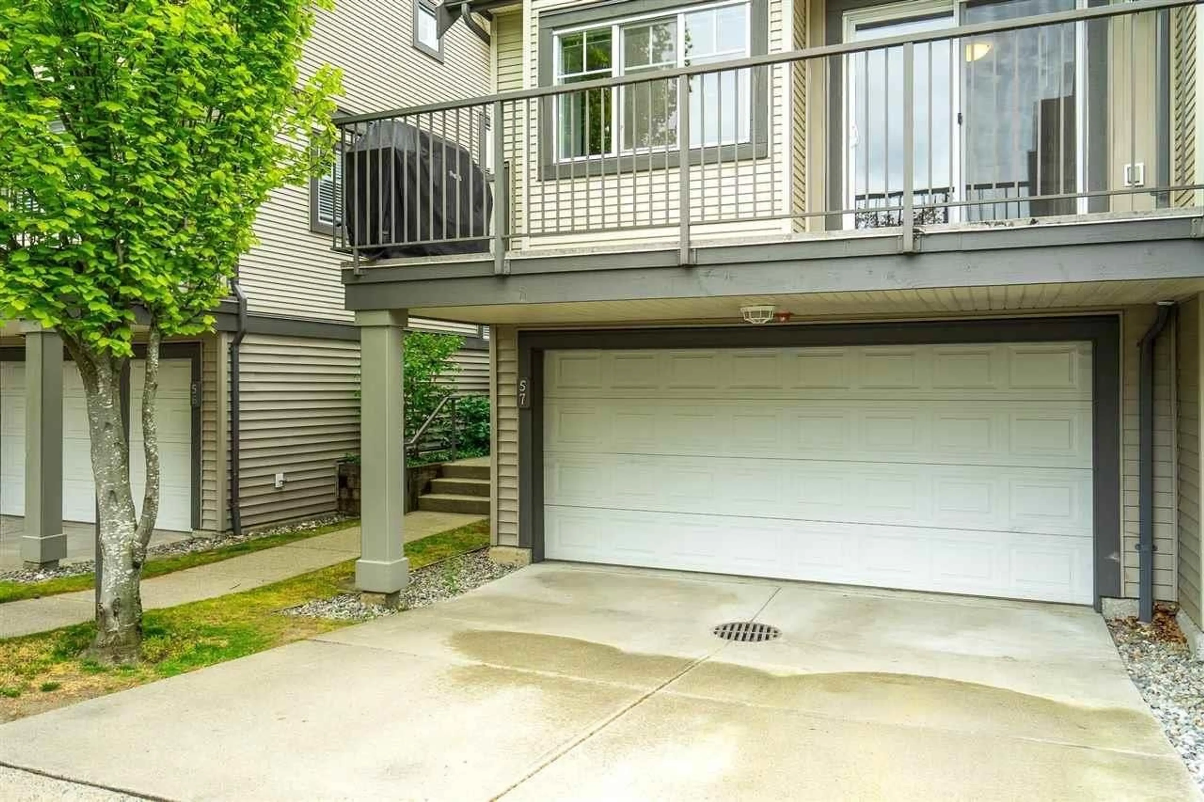 Frontside or backside of a home for 57 20038 70 AVENUE, Langley British Columbia V2Y0B4