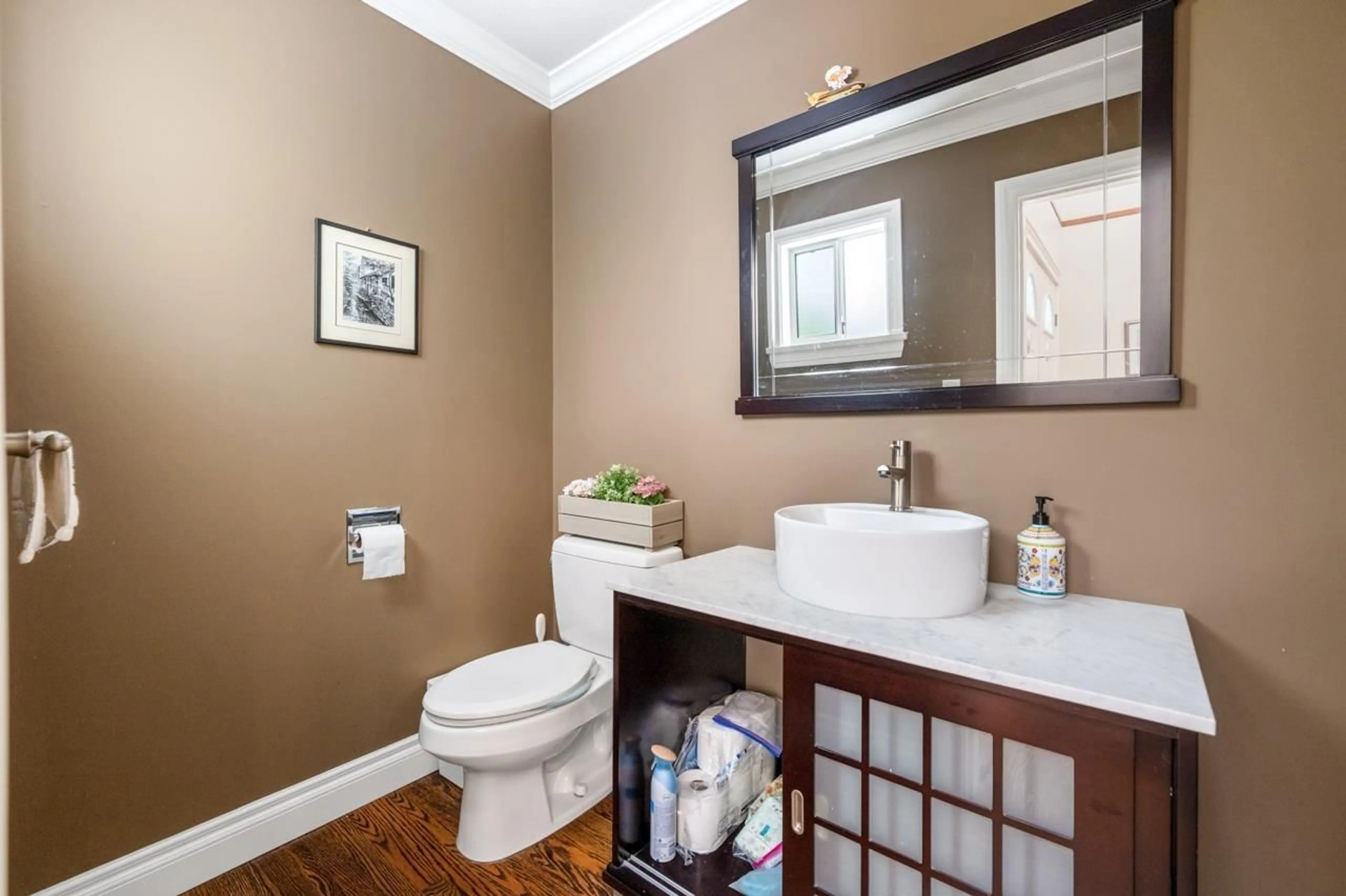 Standard bathroom, unknown for 12967 21A AVENUE, Surrey British Columbia V4A8H5