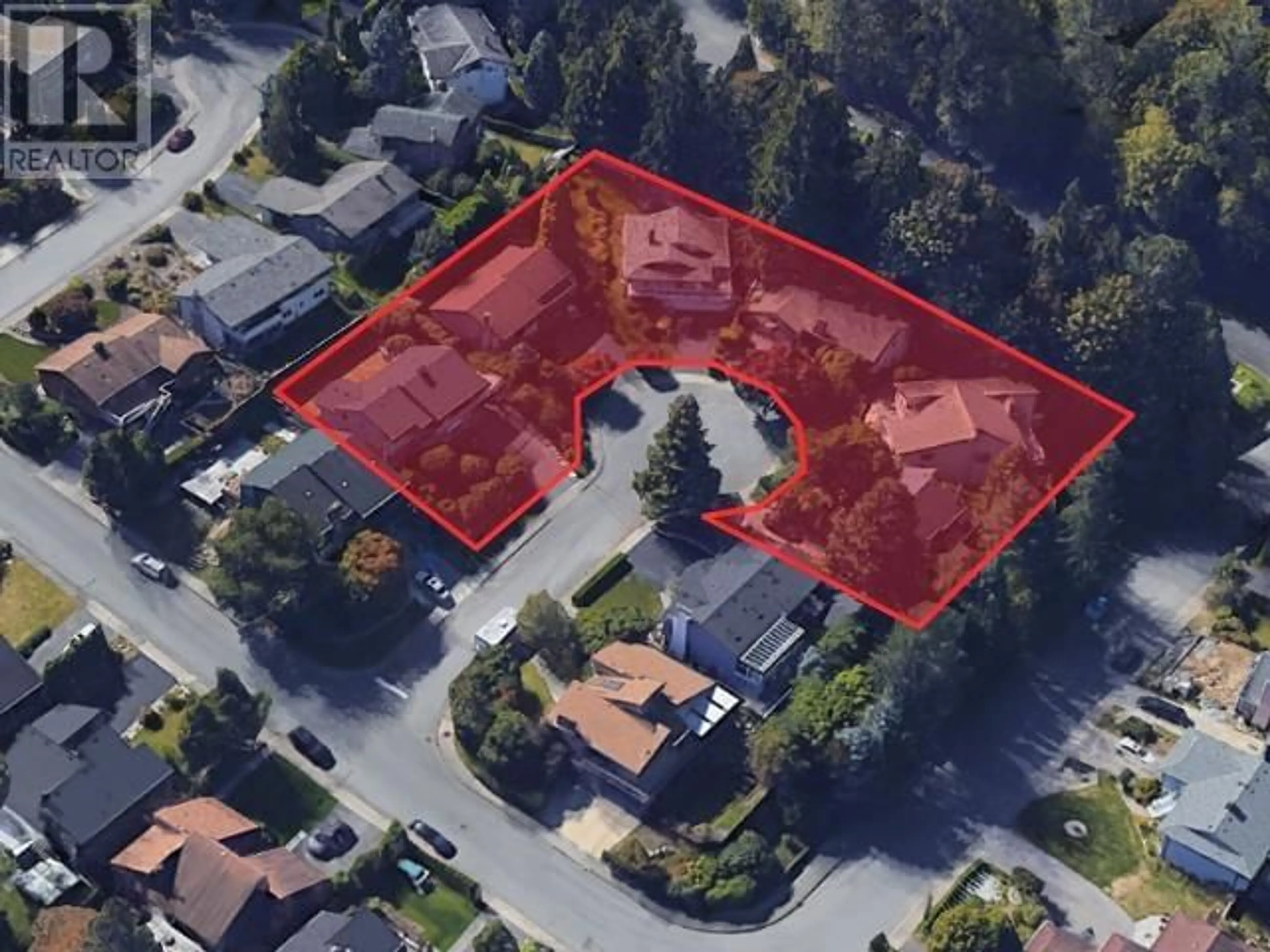 A pic from outside/outdoor area/front of a property/back of a property/a pic from drone, street for 3216 SAIL PLACE, Coquitlam British Columbia V3C4M3