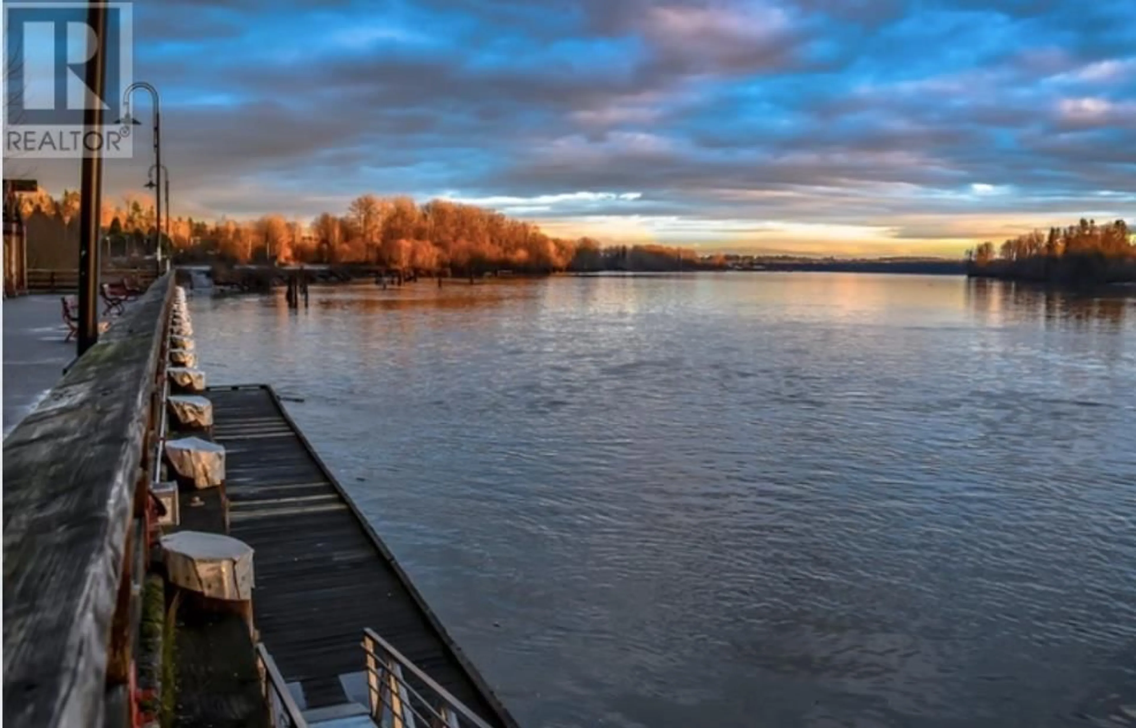 Blurry image for 11771 DRIFTWOOD DRIVE, Maple Ridge British Columbia V2X9G2