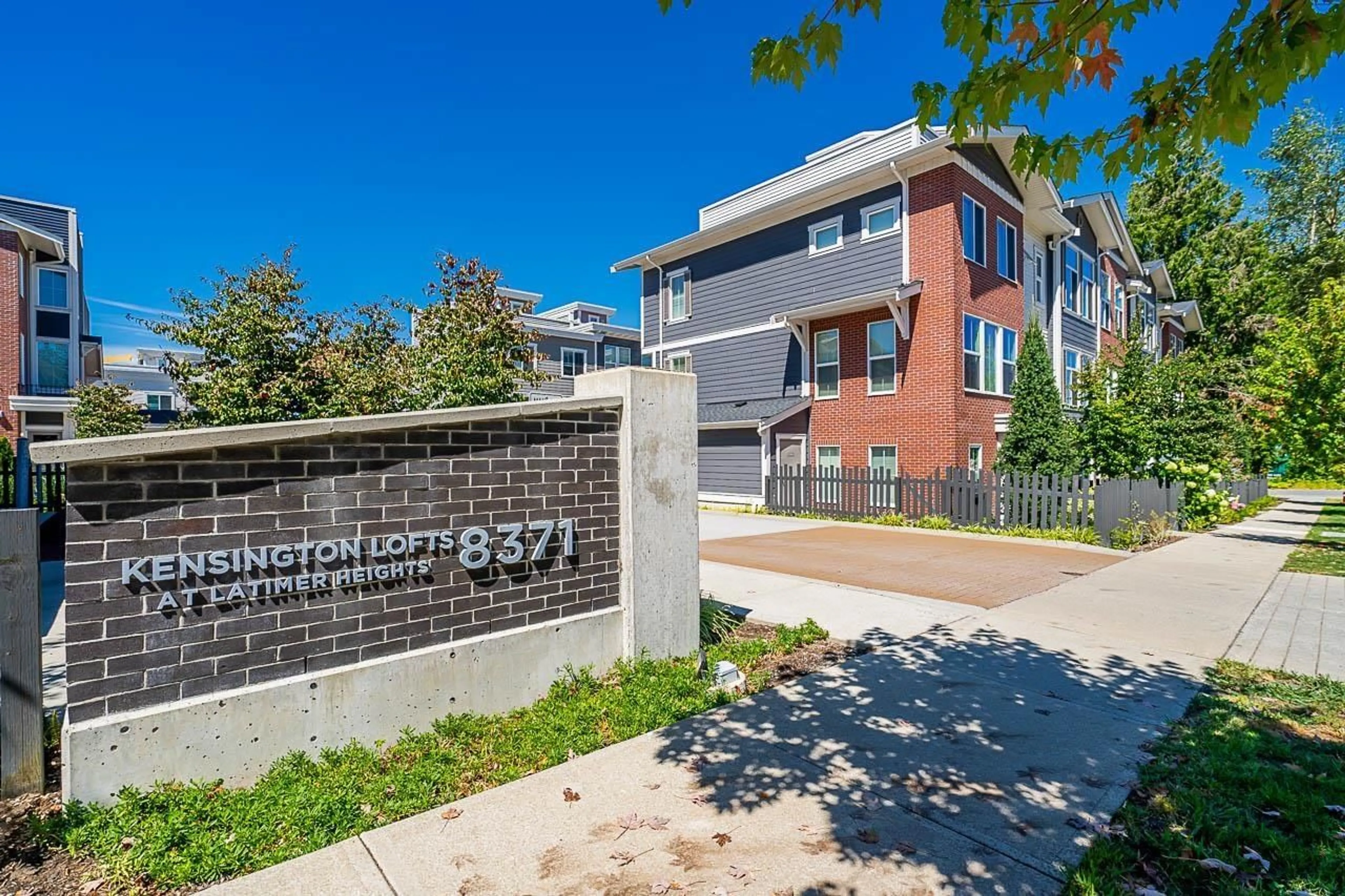 A pic from exterior of the house or condo, the front or back of building for 38 8371 202B STREET, Langley British Columbia V2Y4K6