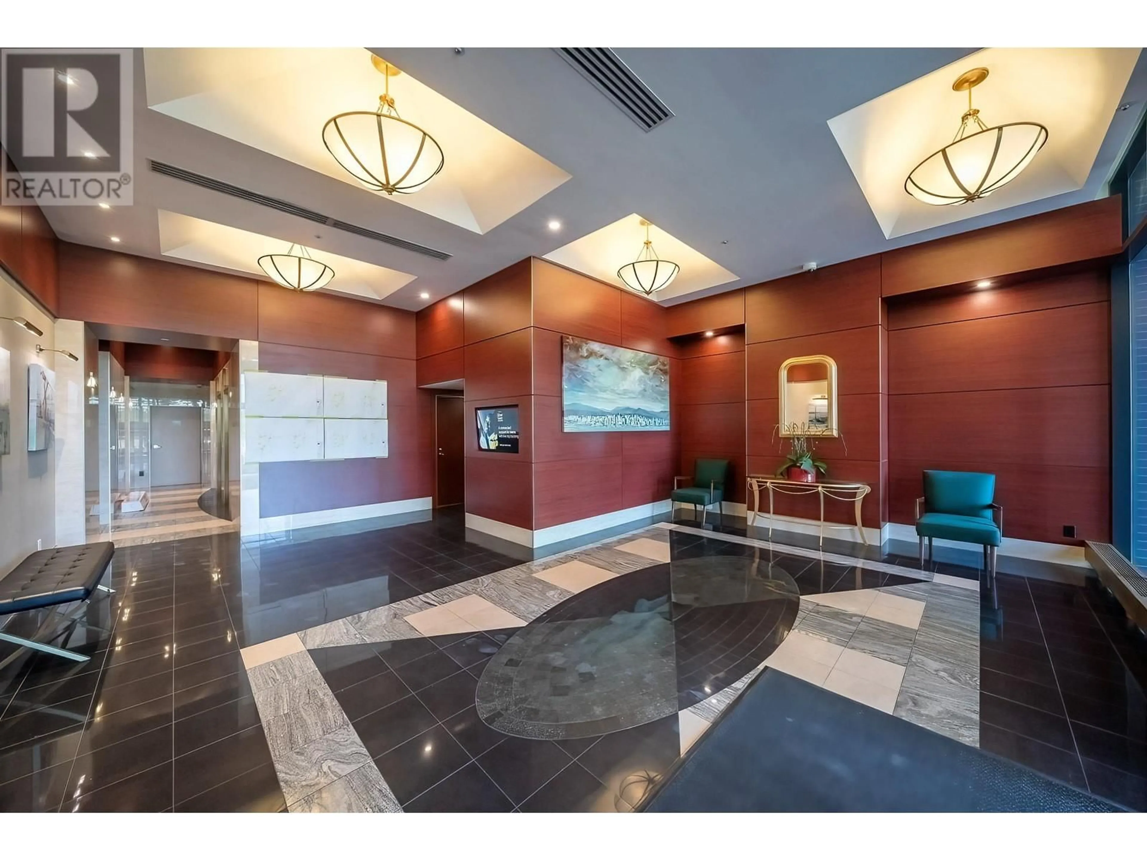 Indoor lobby for 10B 199 DRAKE STREET, Vancouver British Columbia V6Z2T9