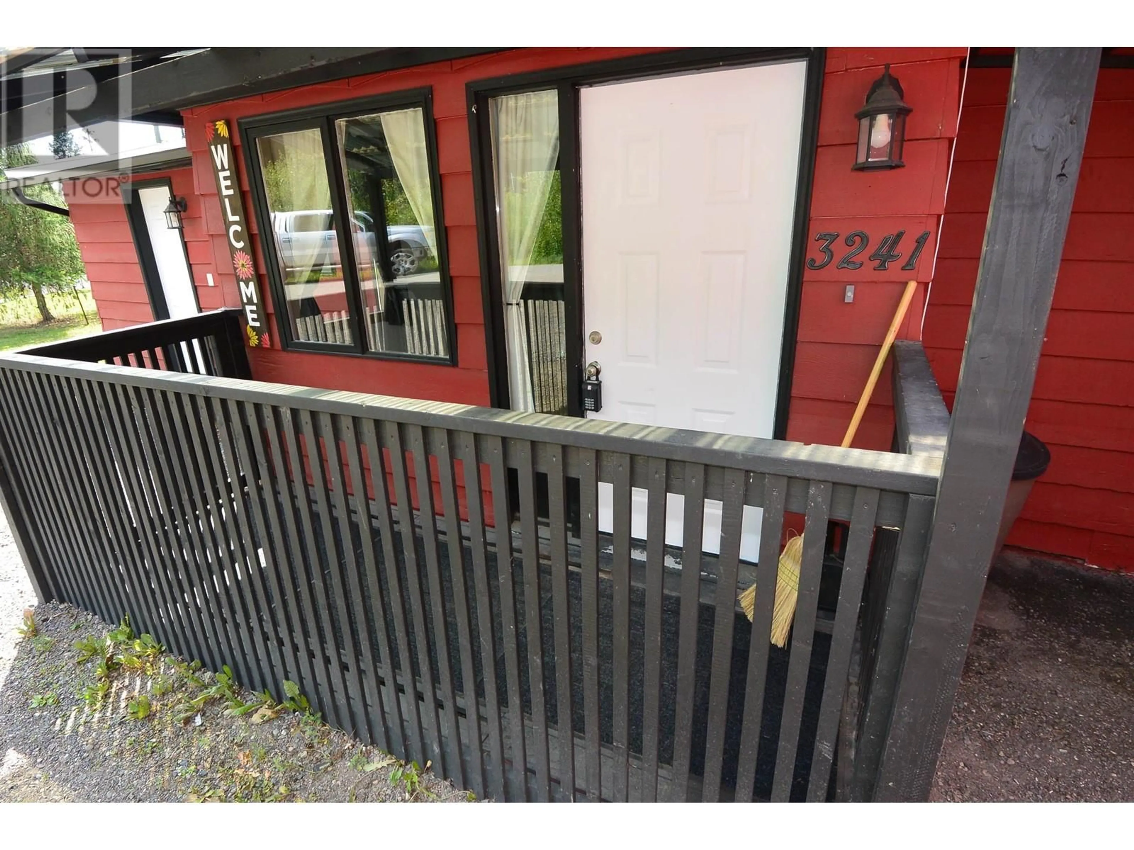 Patio, the street view for 3241 BANFF AVENUE, Smithers British Columbia V0J2N3