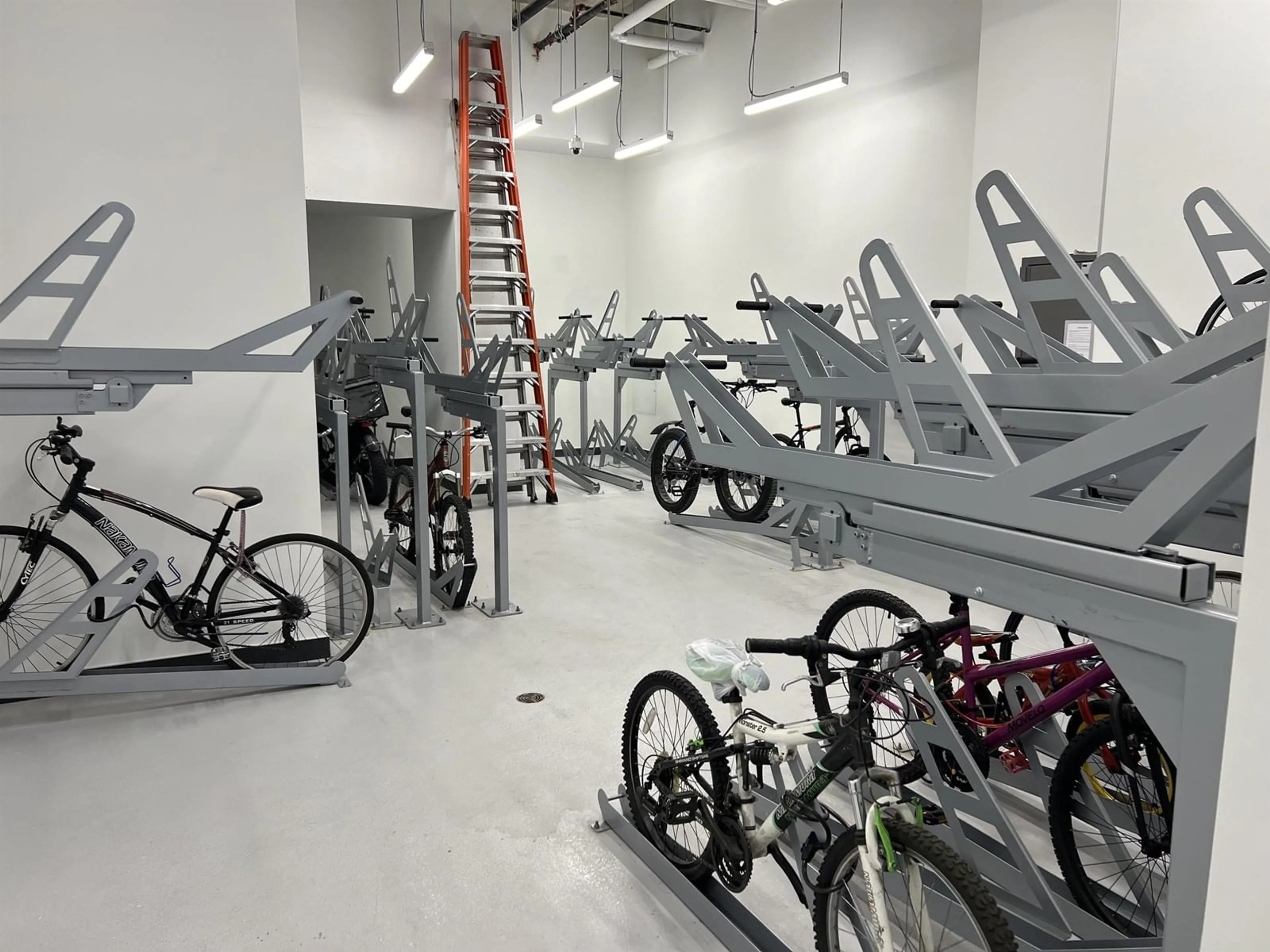 Gym or fitness room for 2102 - 13428 105, Surrey British Columbia V3T0S6
