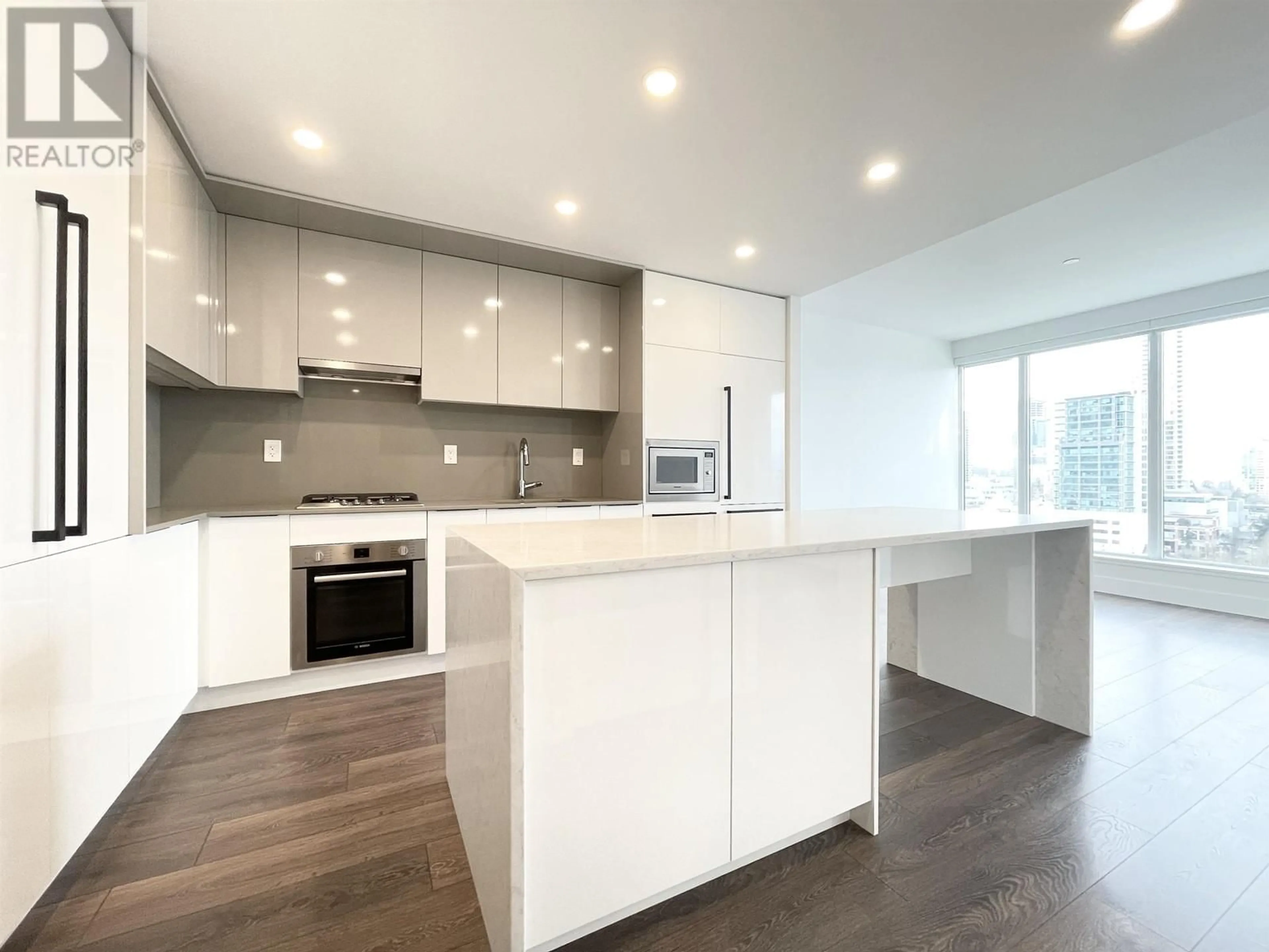 Open concept kitchen, unknown for 1006 - 4711 HAZEL STREET, Burnaby British Columbia V5H0J9