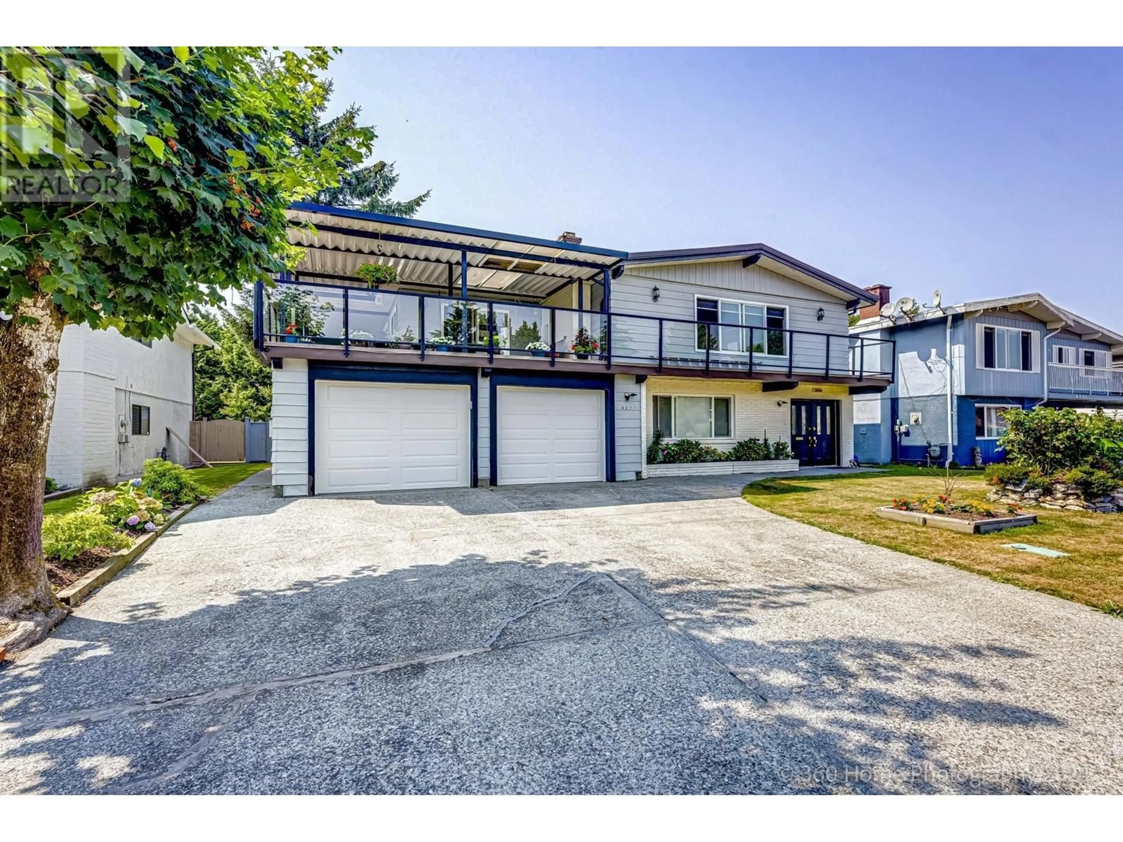 Frontside or backside of a home, the street view for 4271 DANFORTH DRIVE, Richmond British Columbia V6X2X5