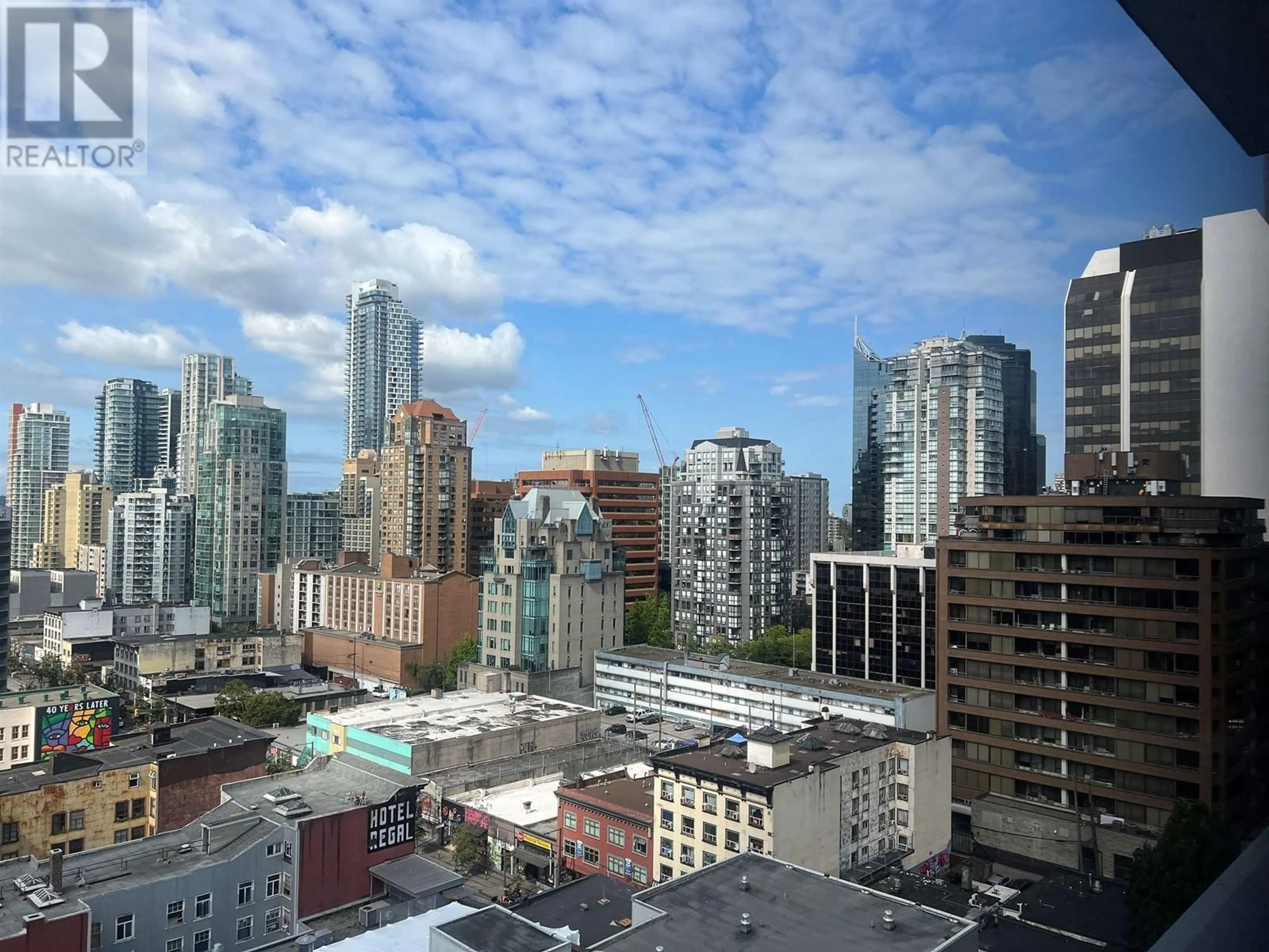 A pic from exterior of the house or condo, the view of city buildings for 2007 999 SEYMOUR STREET, Vancouver British Columbia V6B0M5