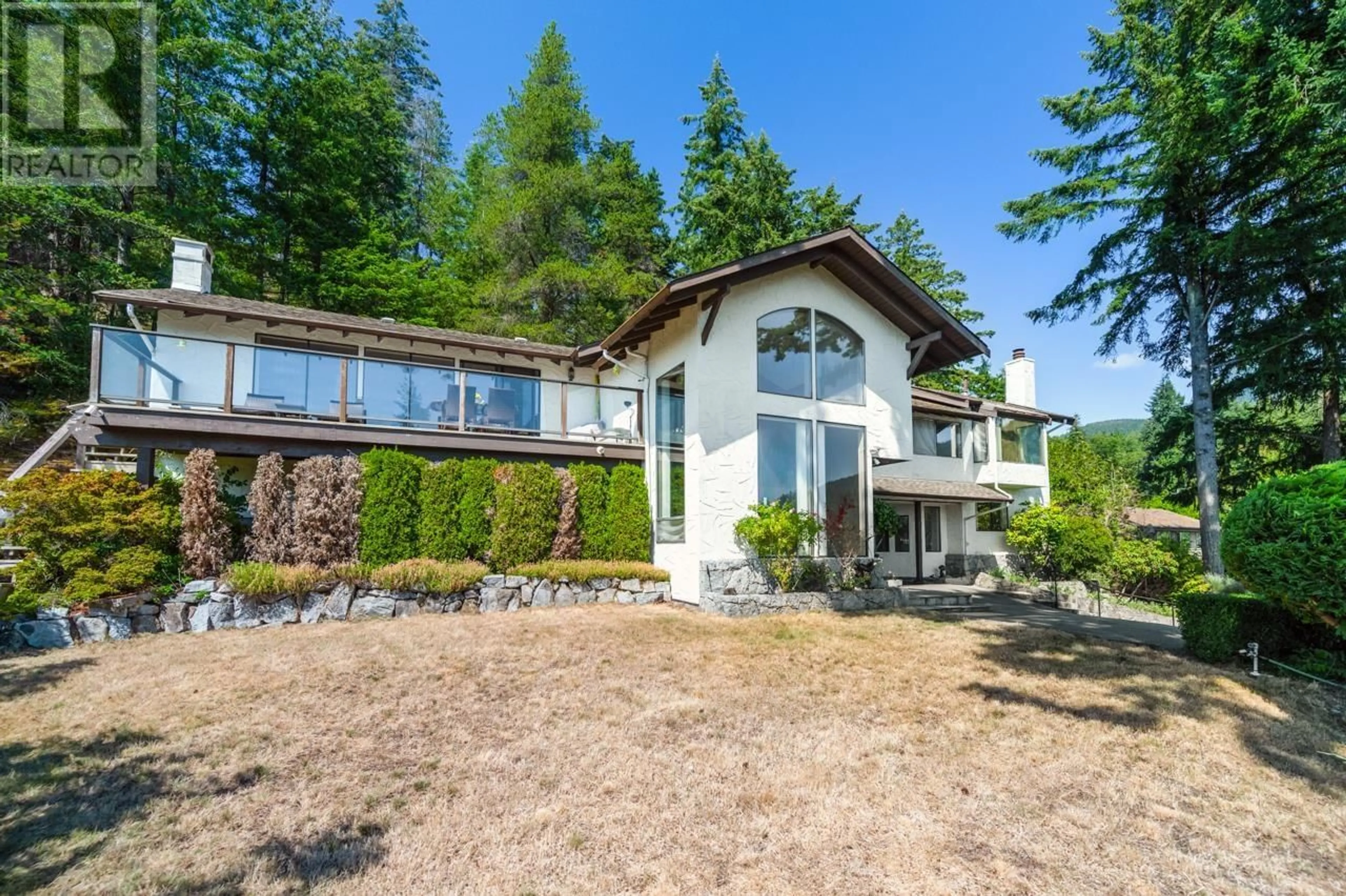 Frontside or backside of a home, cottage for 4719 RUTLAND ROAD, West Vancouver British Columbia V7W1G6