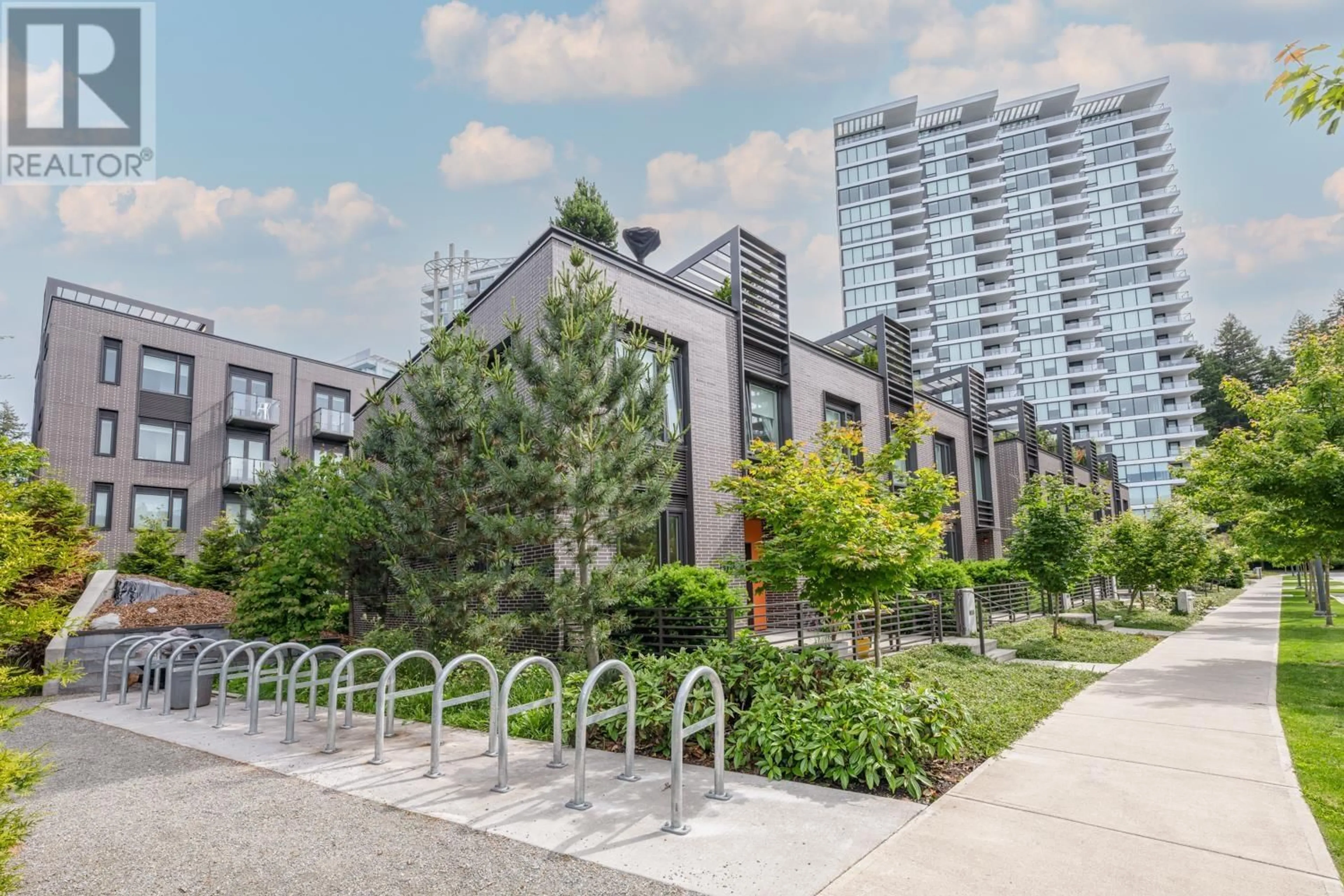 A pic from exterior of the house or condo, the street view for TH7 5681 BIRNEY AVENUE, Vancouver British Columbia V6S0L5