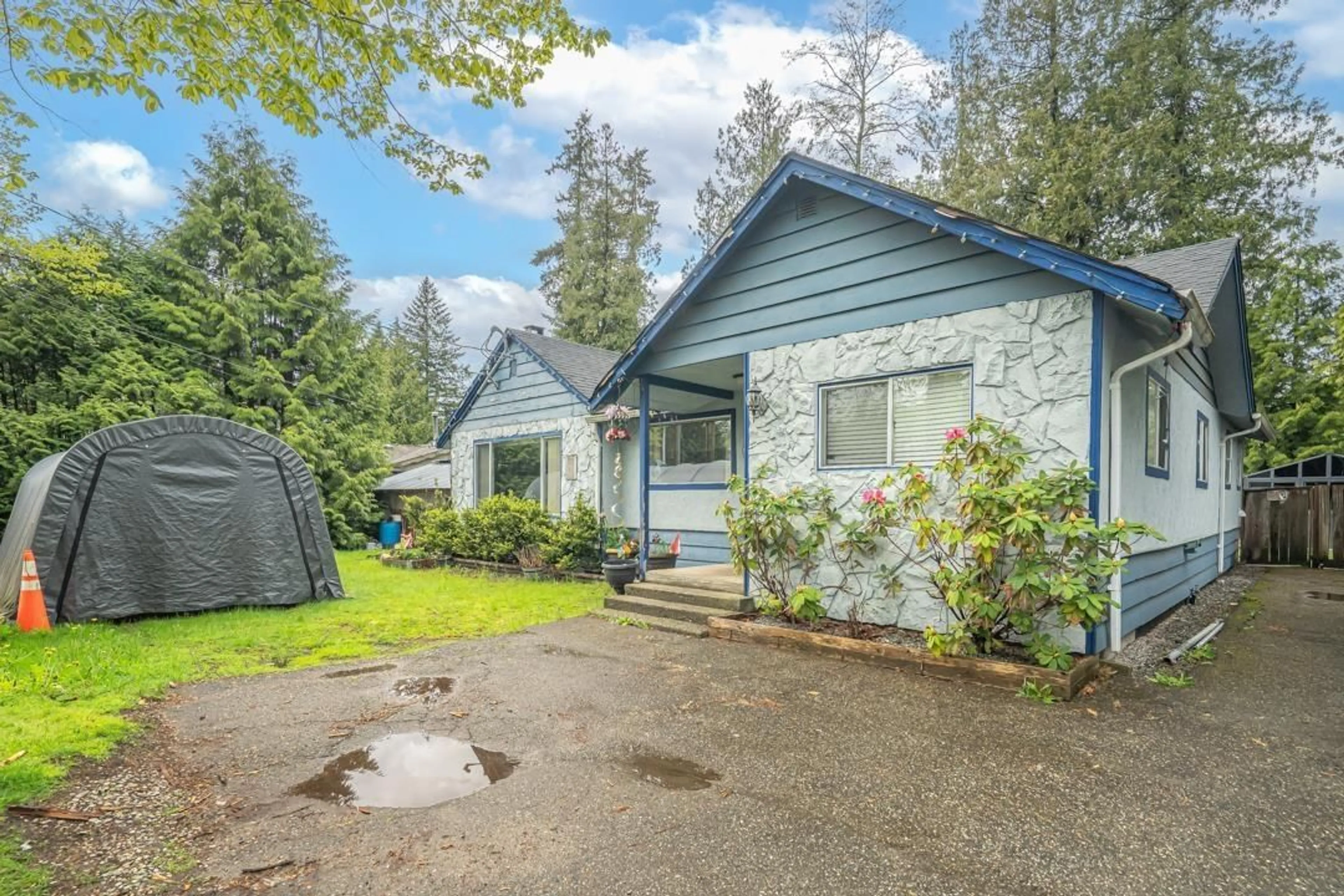 Cottage for 4339 200 STREET, Langley British Columbia V3A1L2