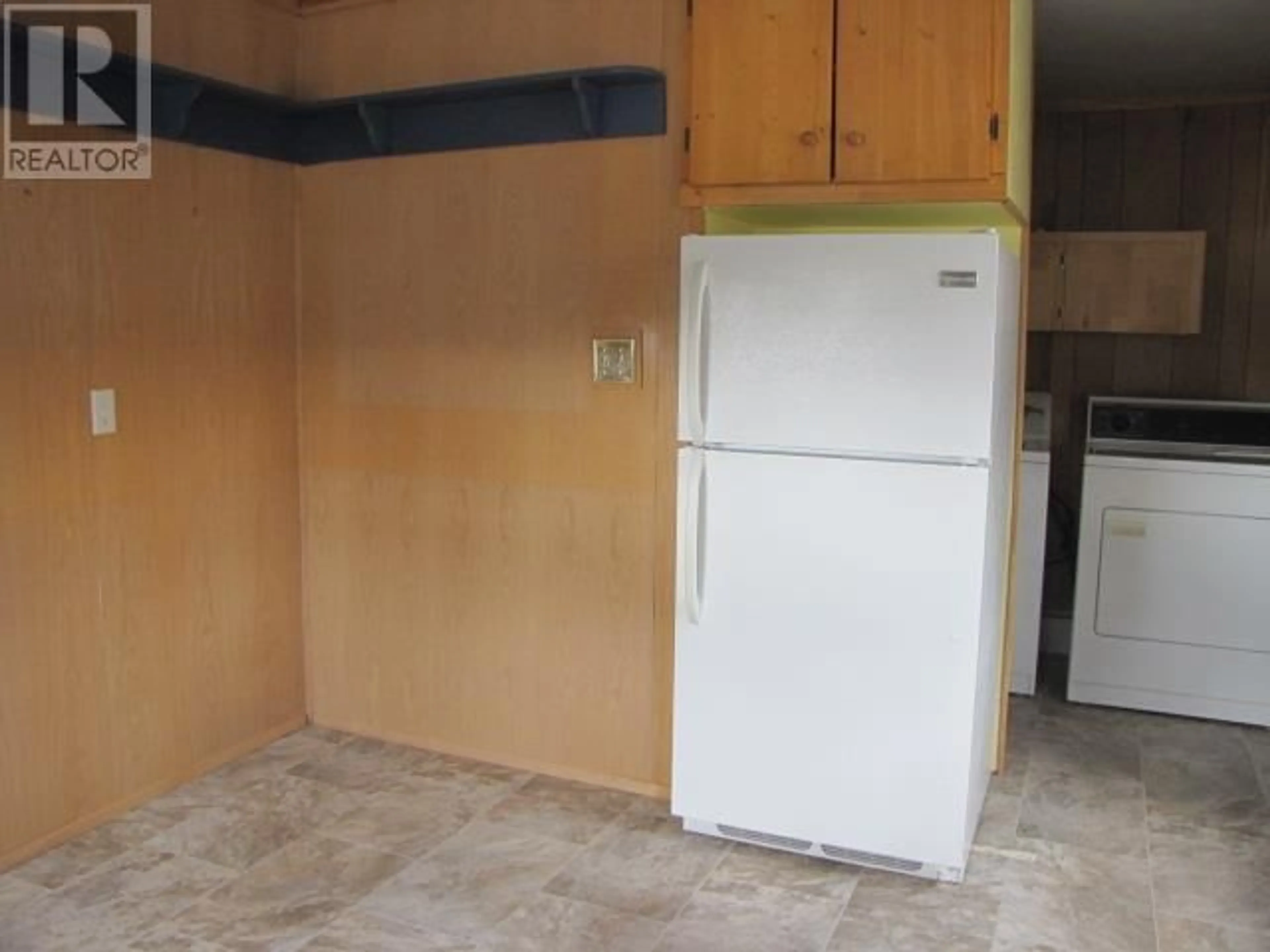 Standard kitchen, unknown floor, cottage for 26 1700 S BROADWAY AVENUE, Williams Lake British Columbia V2G2W5