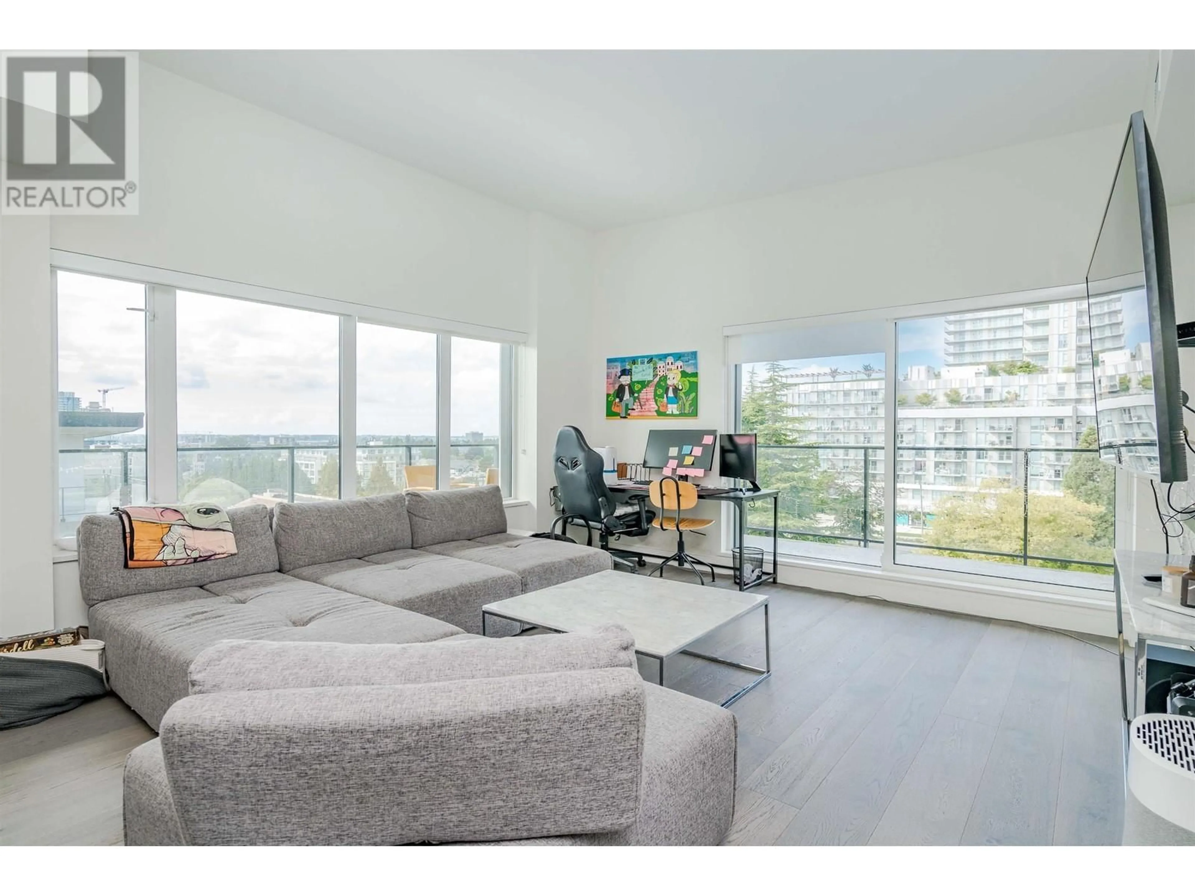 Living room, wood floors for 603 488 W 58TH AVENUE, Vancouver British Columbia V5X1V5