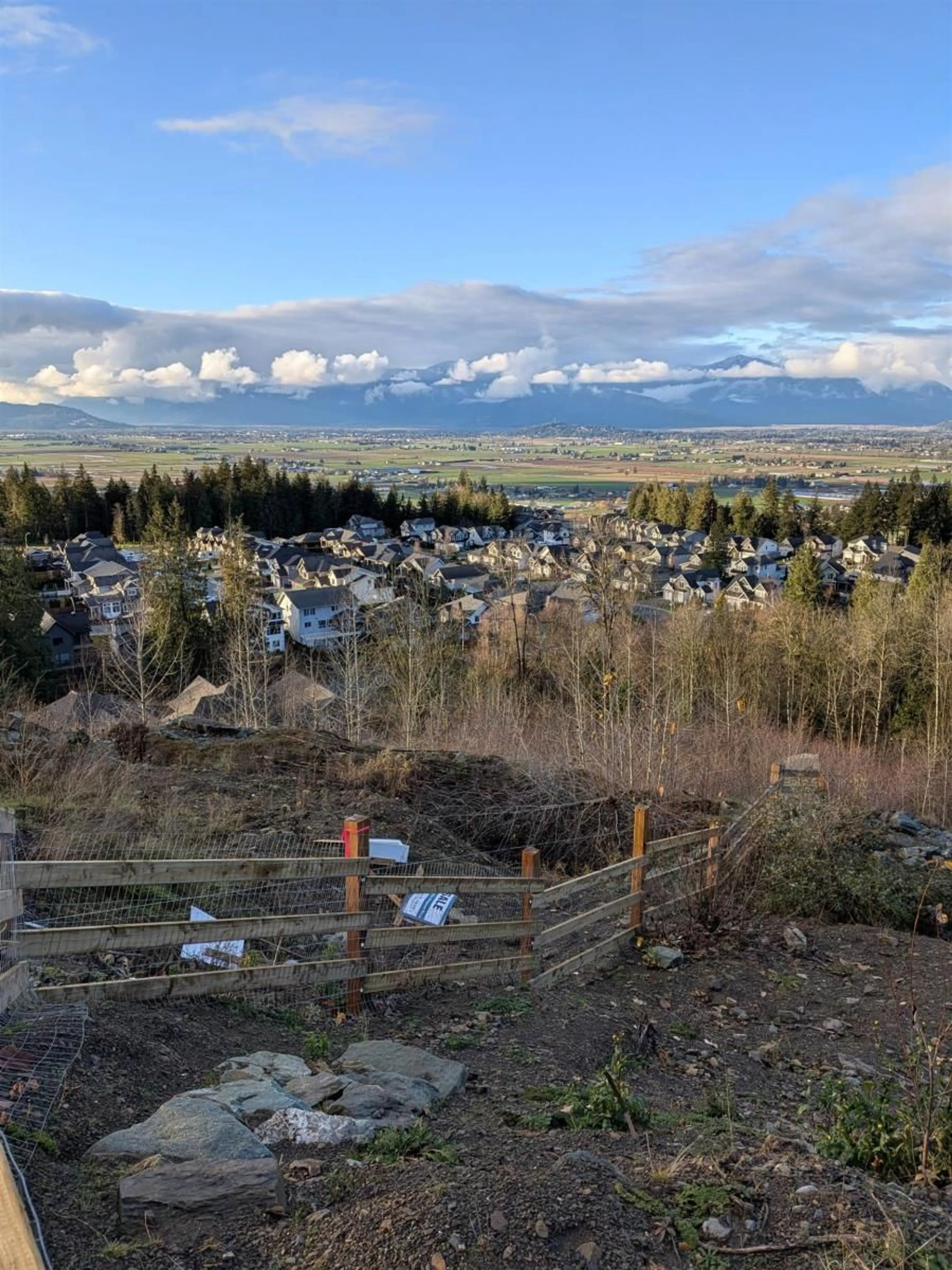 A pic from outside/outdoor area/front of a property/back of a property/a pic from drone, mountain view for 7340 RAMSAY PLACE, Chilliwack British Columbia V4Z1J5