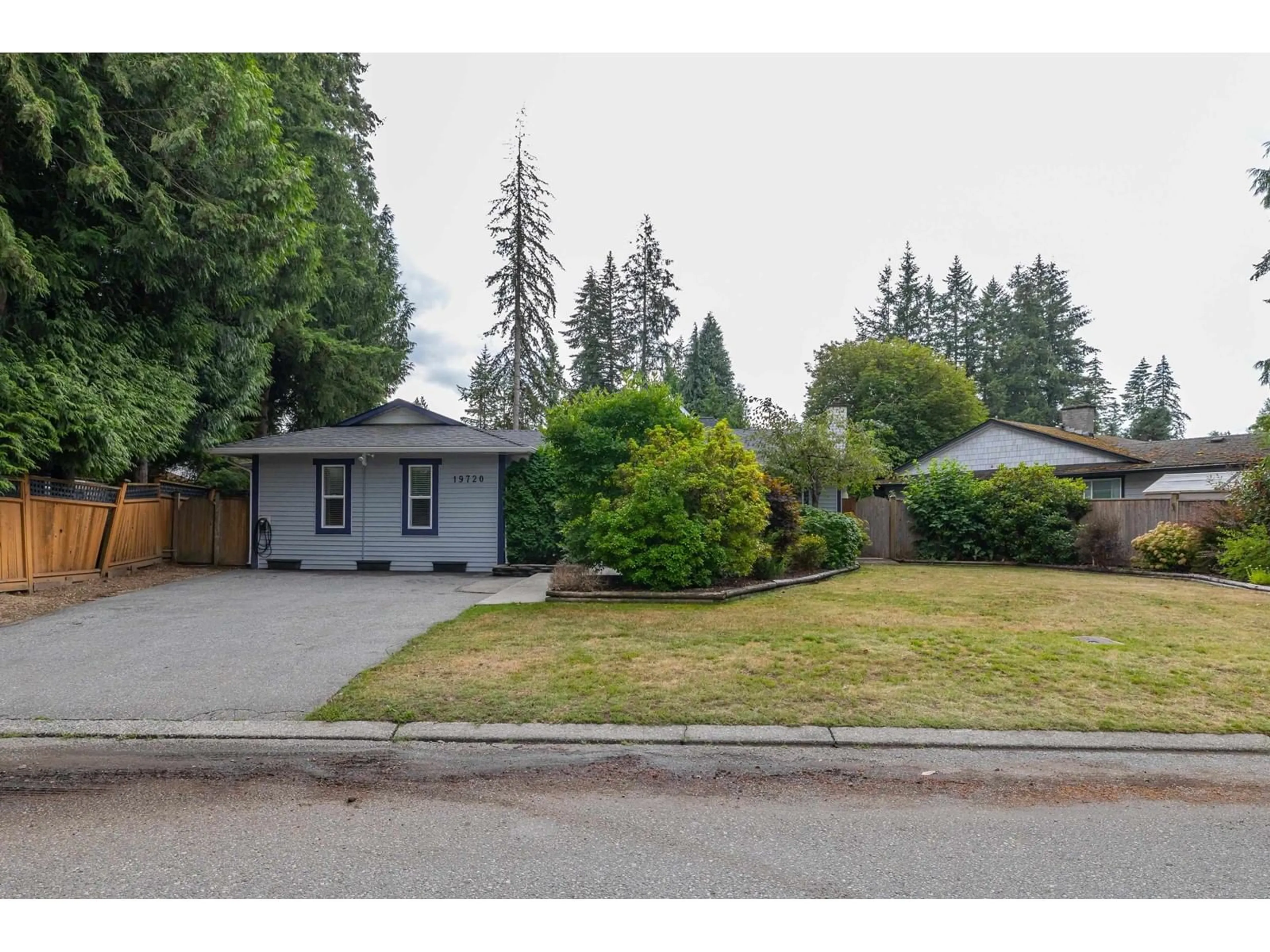 Frontside or backside of a home for 19720 46A AVENUE, Langley British Columbia V3A5G4