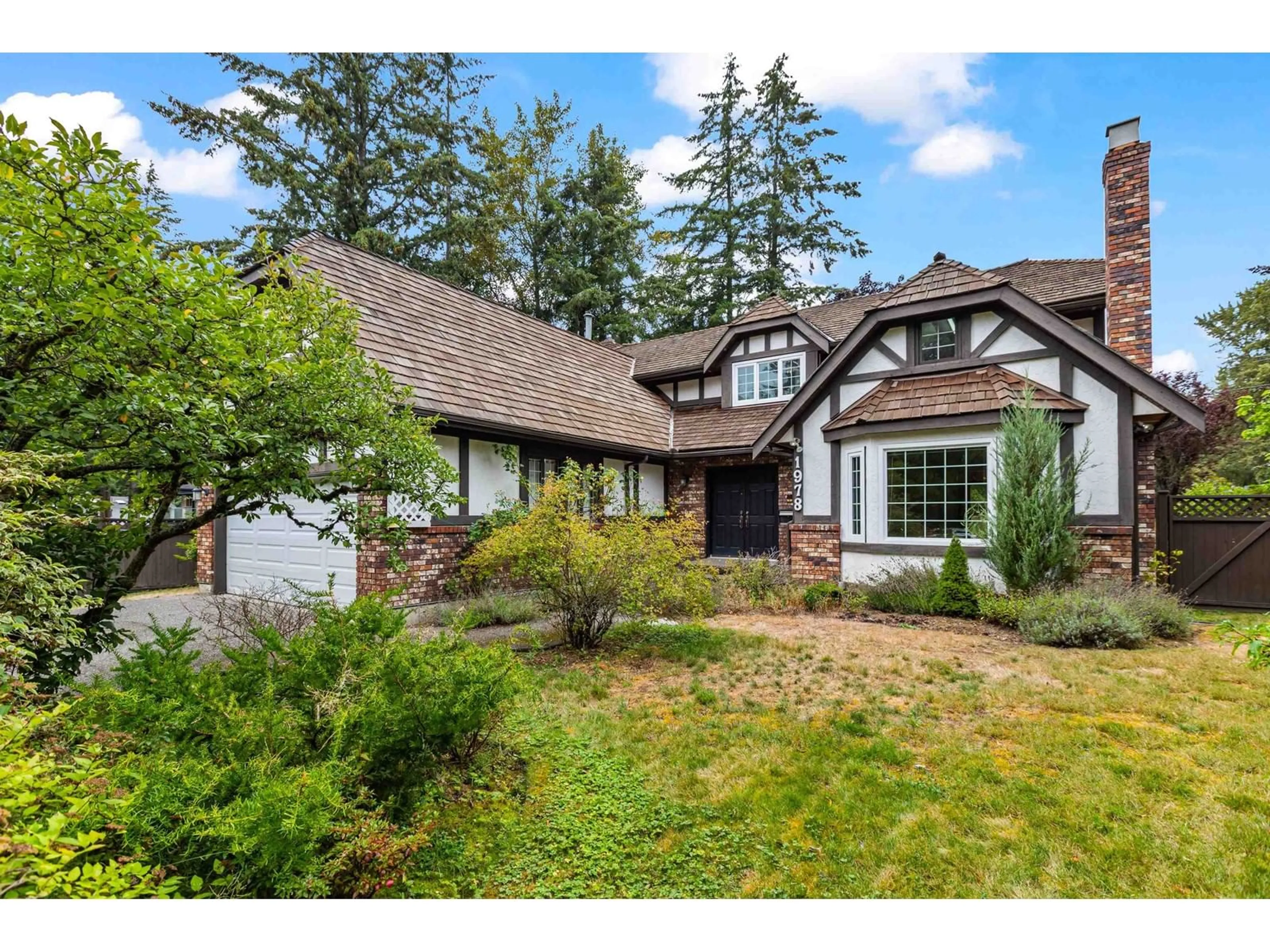 Frontside or backside of a home, cottage for 1978 134A STREET, Surrey British Columbia V4A6B6