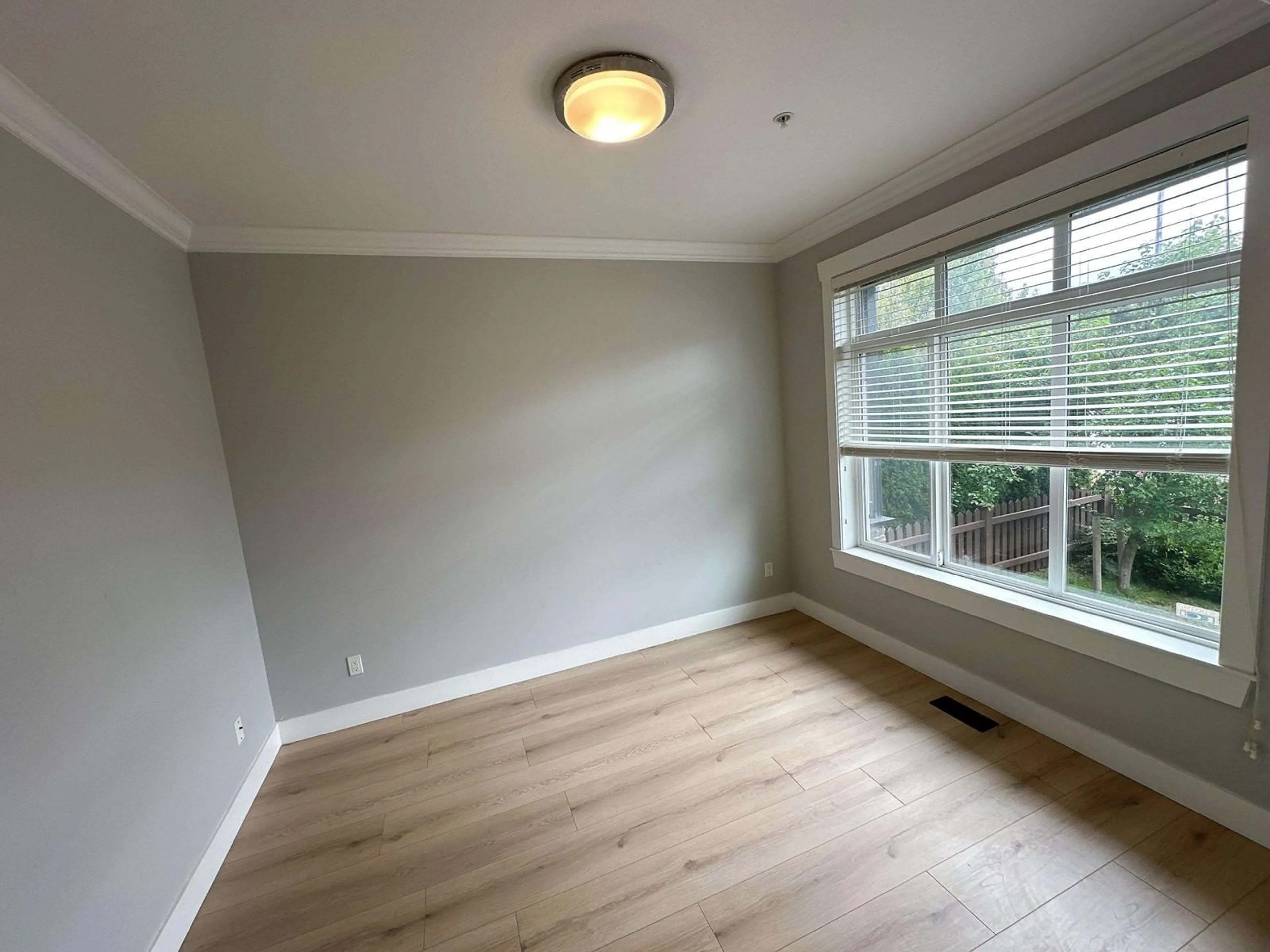 A pic of a room, wood floors for 20993 80 AVENUE, Langley British Columbia V2Y0R3