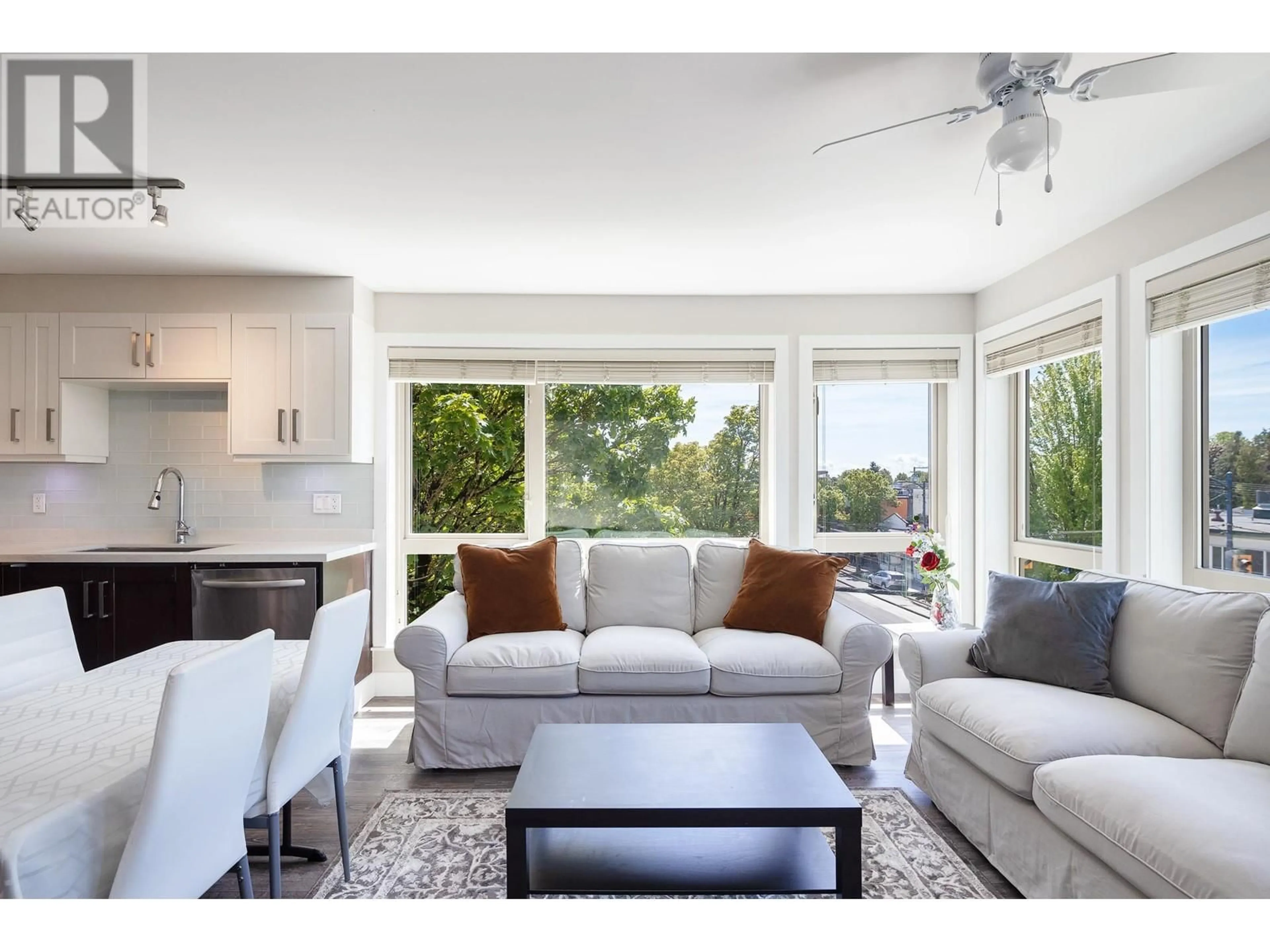 Living room, wood floors for 301 707 E 43RD AVENUE, Vancouver British Columbia V5W0C1