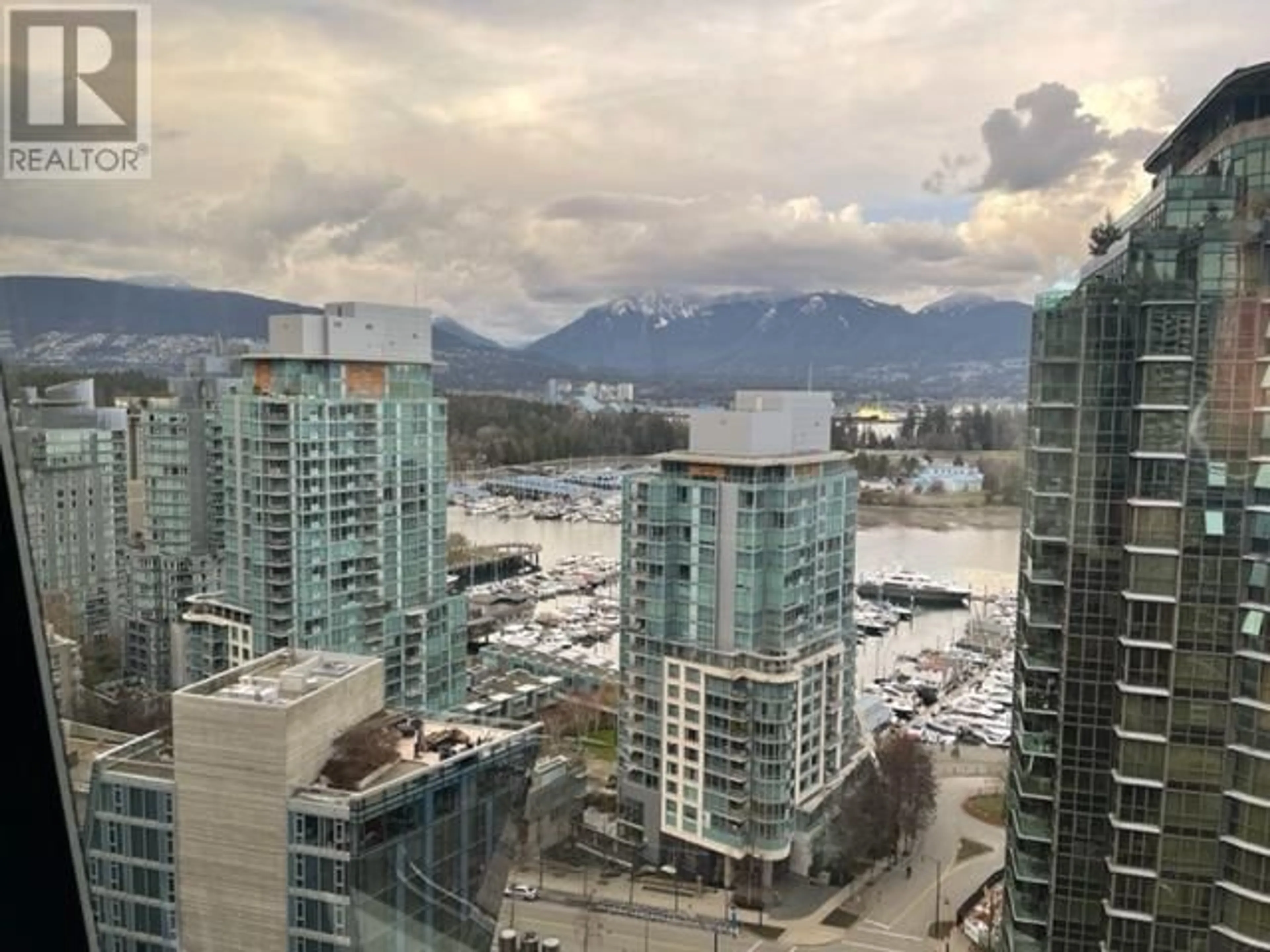 A pic from exterior of the house or condo, the view of city buildings for 1504 1333 W GEORGIA STREET, Vancouver British Columbia V6E4V3