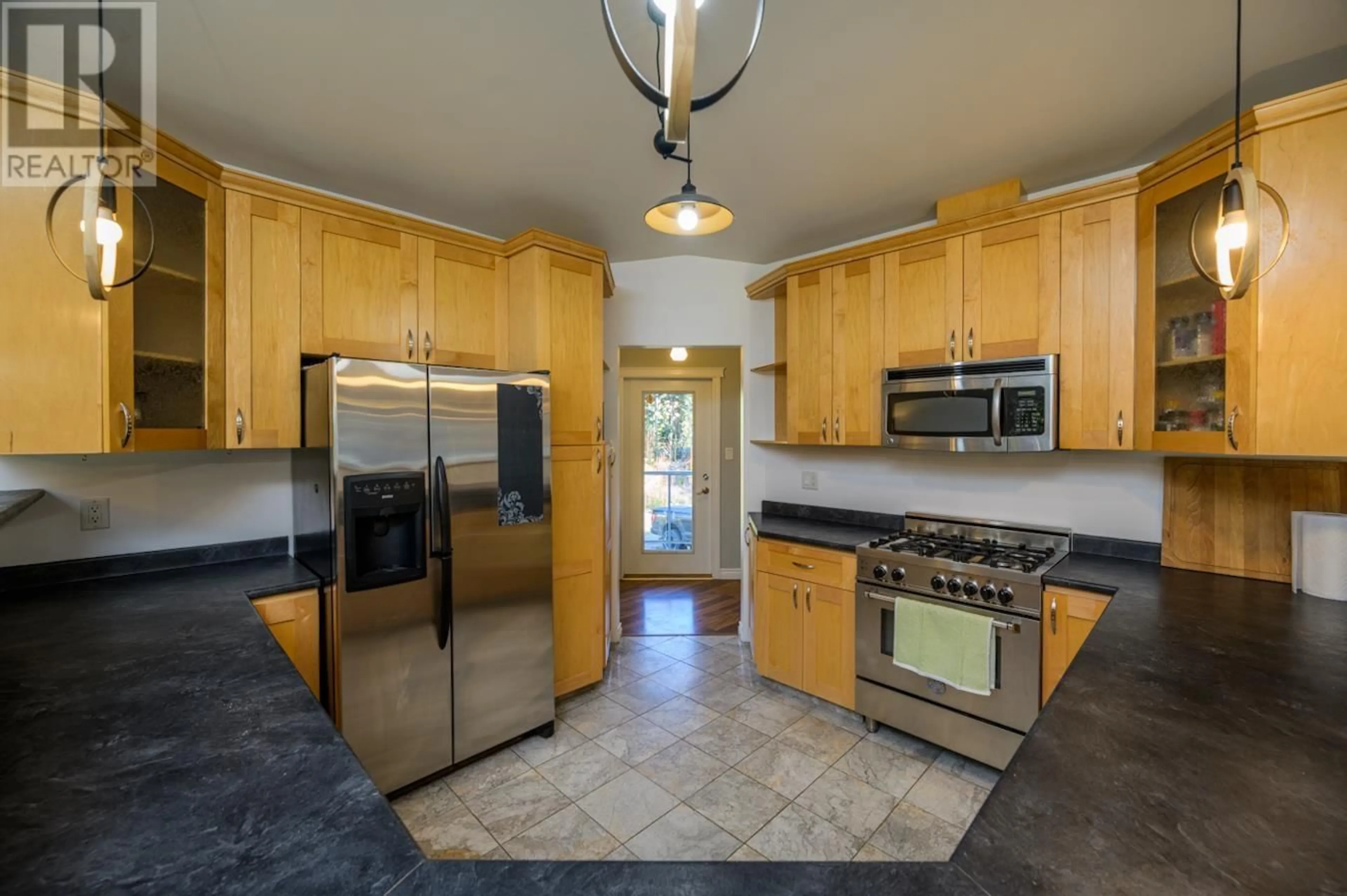 Kitchen, wood floors, cottage for 11035 CHRISTOPHER ROAD, Prince George British Columbia V2M7B5