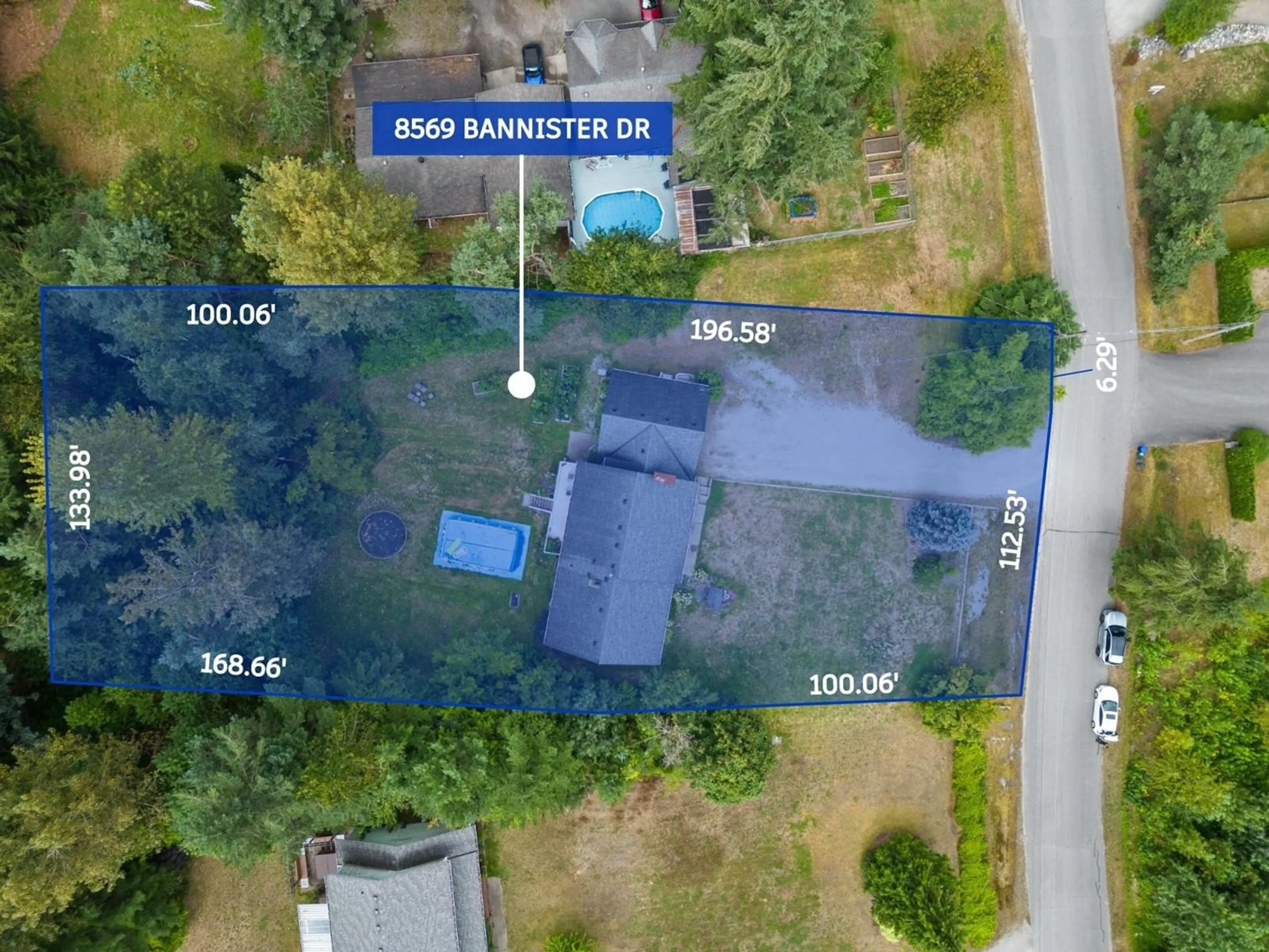 Frontside or backside of a home, the street view for 8569 BANNISTER DRIVE, Mission British Columbia V2V6Y3