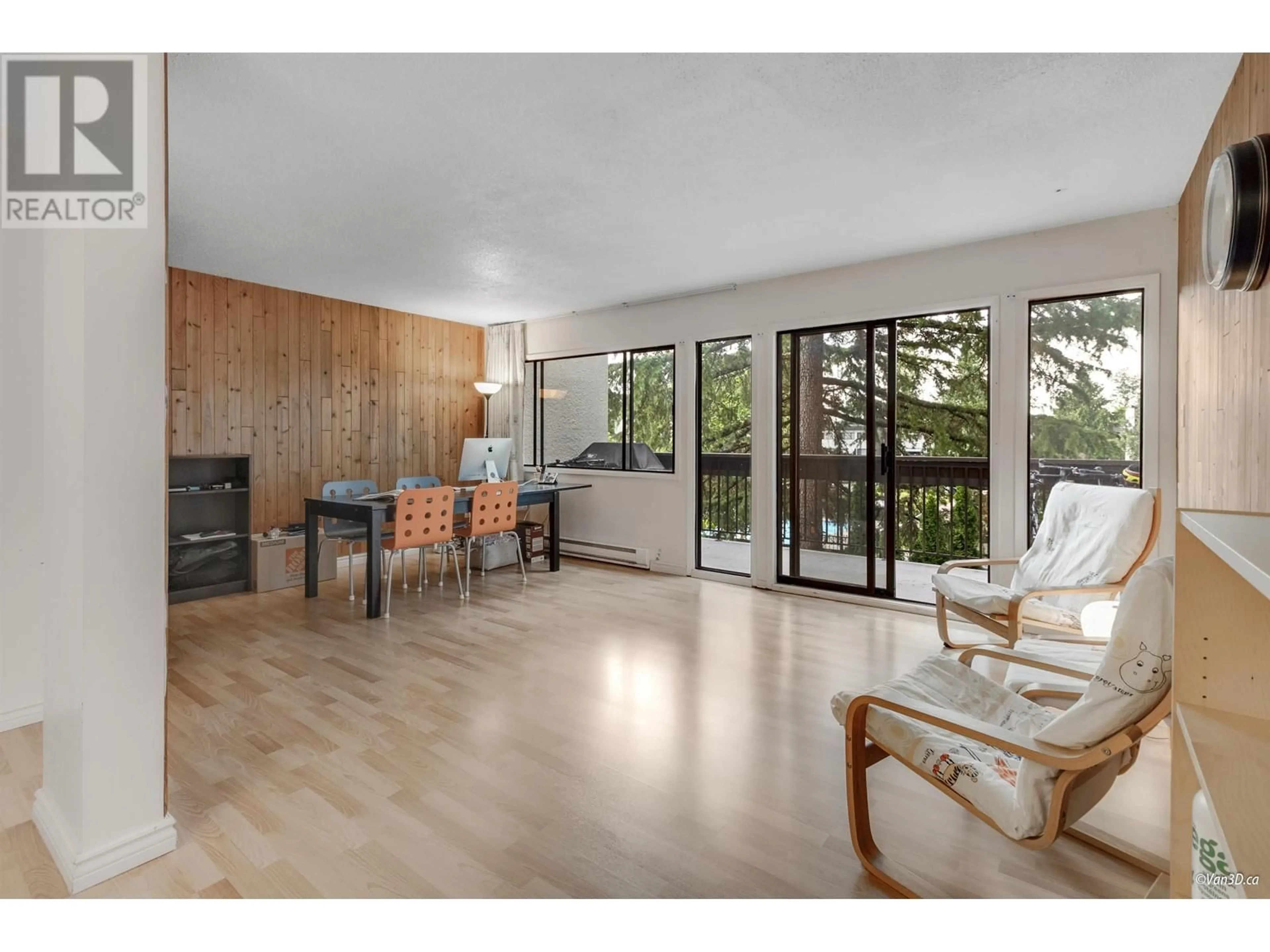 A pic of a room, wood floors for 5 7321 MONTECITO DRIVE, Burnaby British Columbia V5A1R2