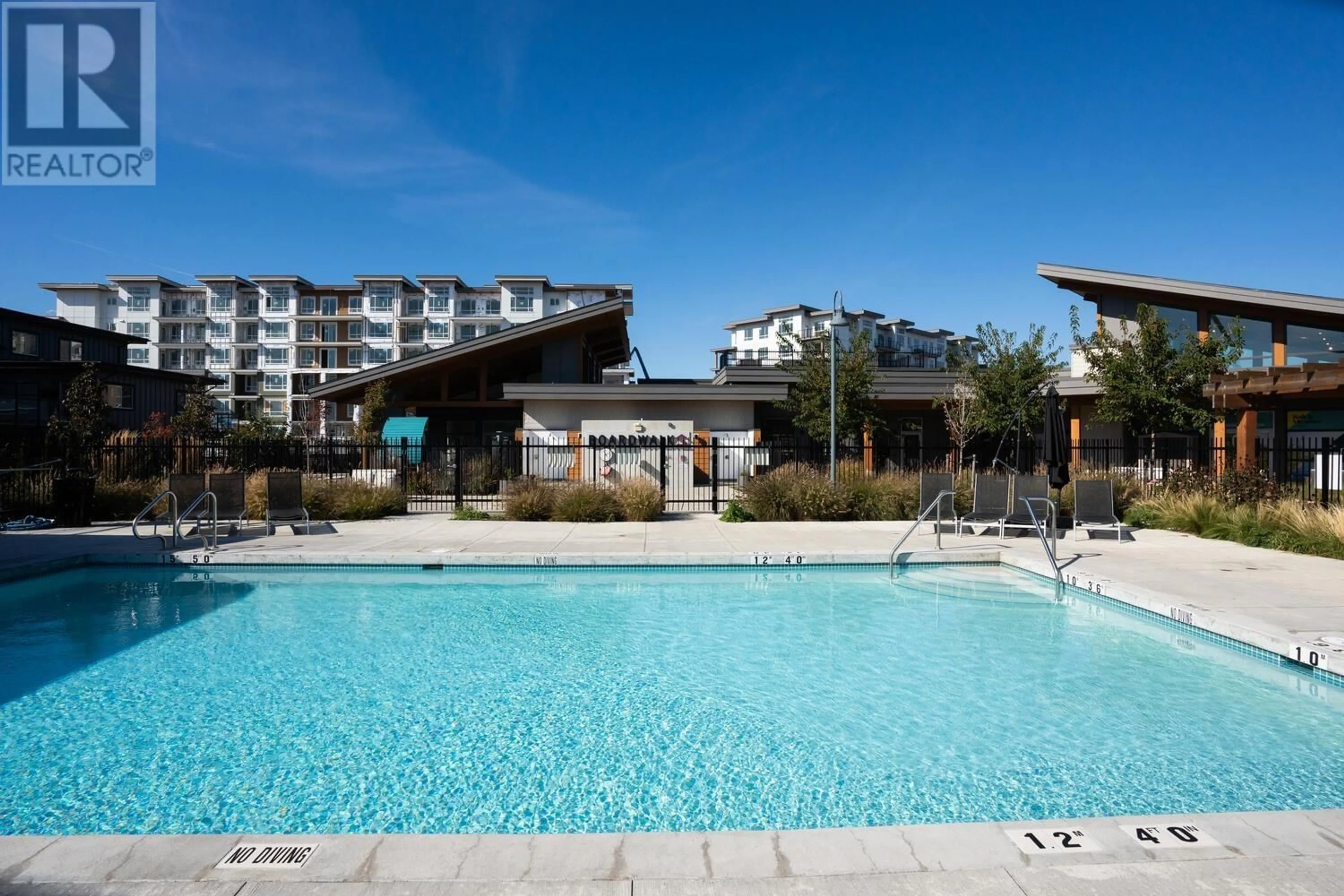 Indoor or outdoor pool for 4338B CORMORANT WAY, Tsawwassen British Columbia V4M0E6