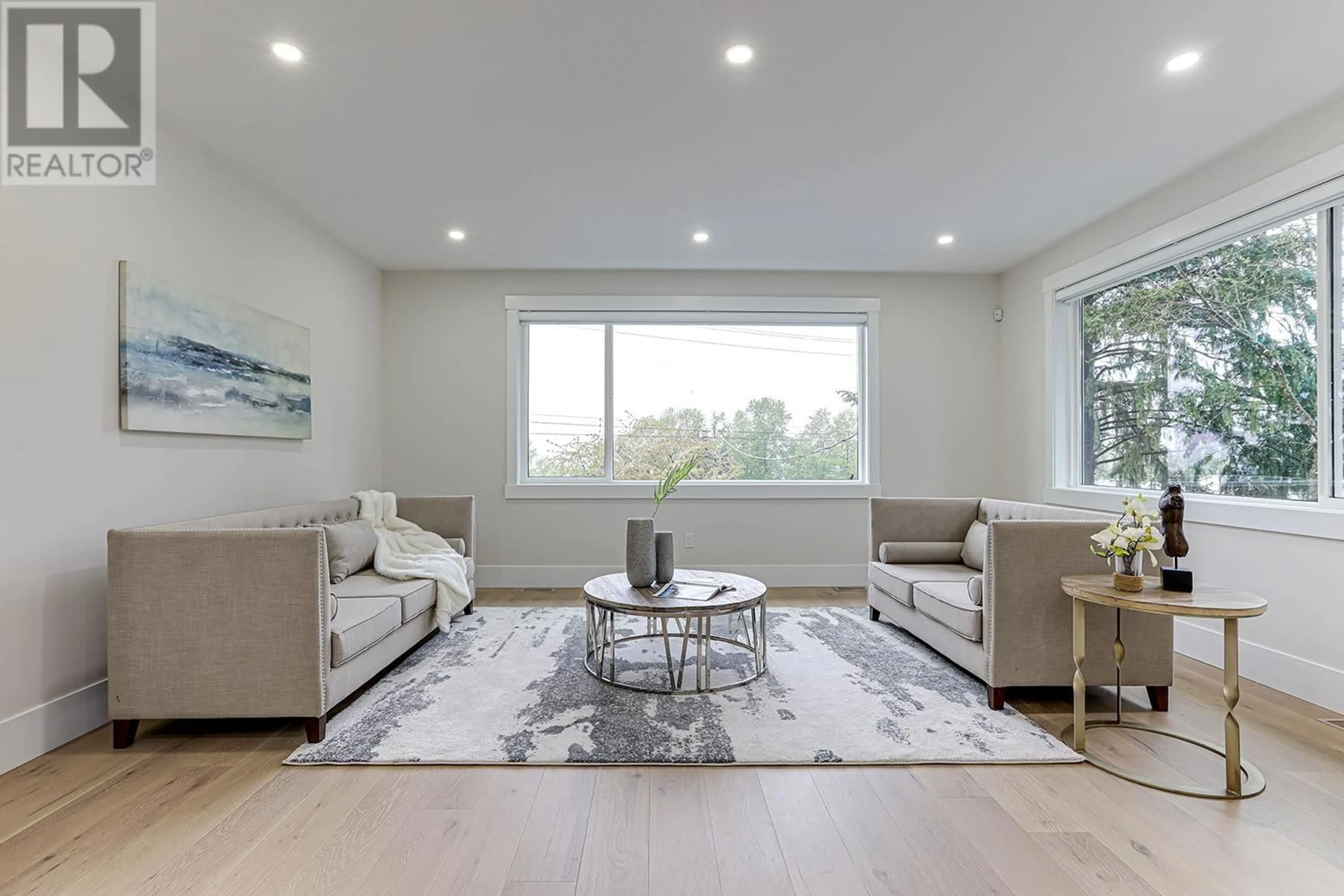 Living room, wood floors for 1930 KAPTEY AVENUE, Coquitlam British Columbia V3K6P1