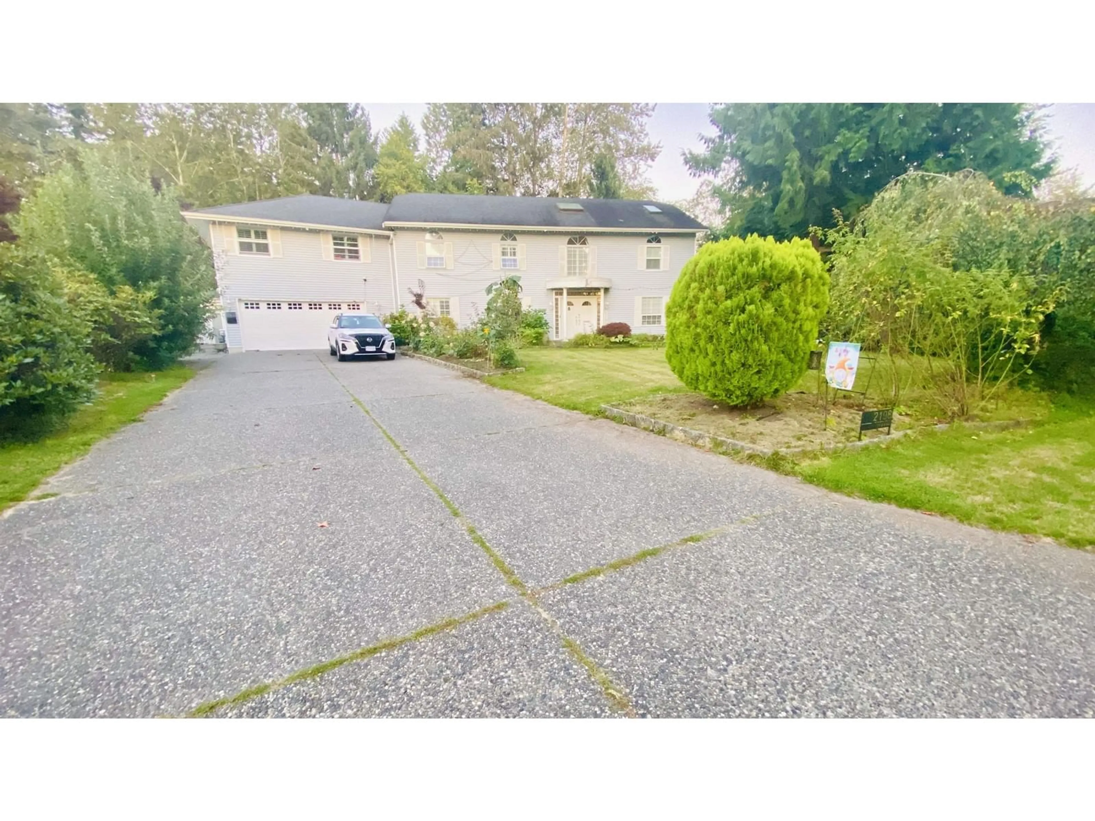 Frontside or backside of a home, the street view for 2198 129B STREET, Surrey British Columbia V4A7N6