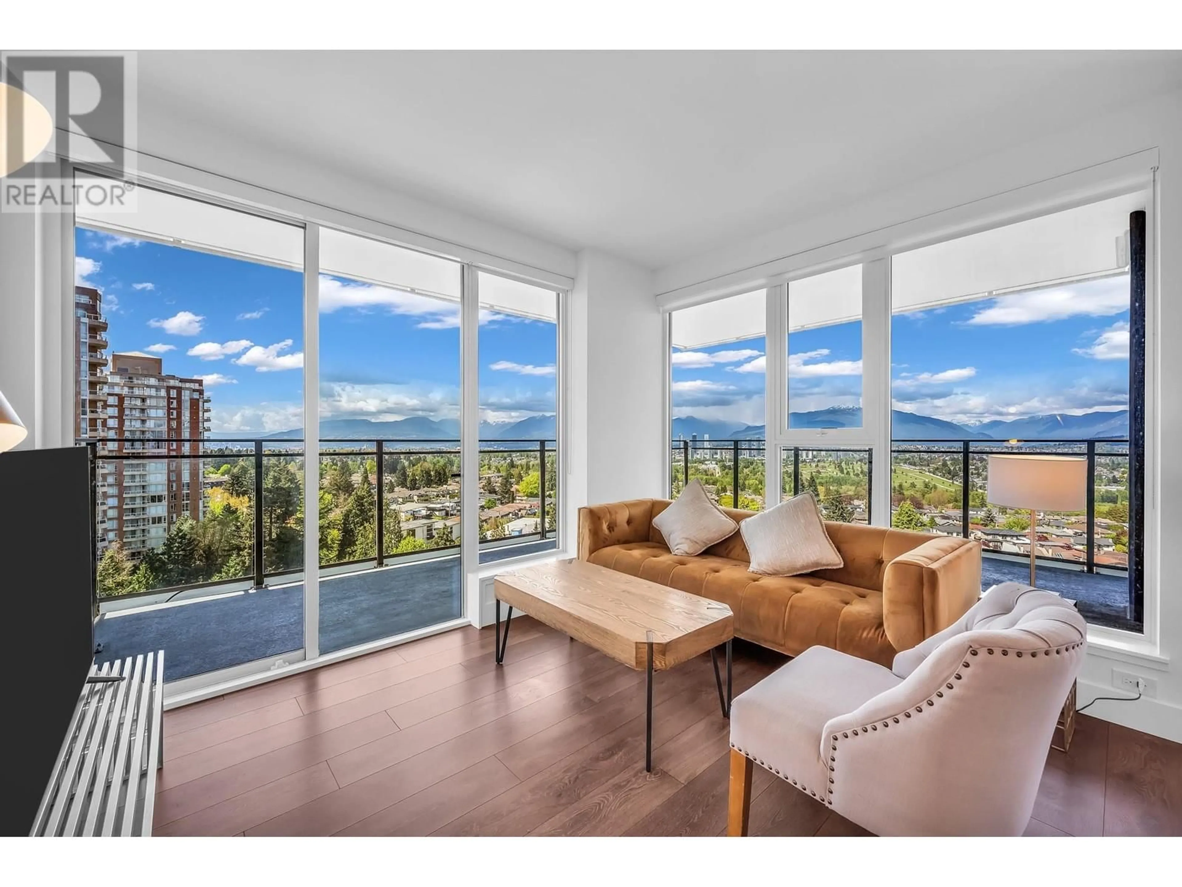 A pic of a room, wood floors for 1008 4711 HAZEL STREET, Burnaby British Columbia V5H0J9