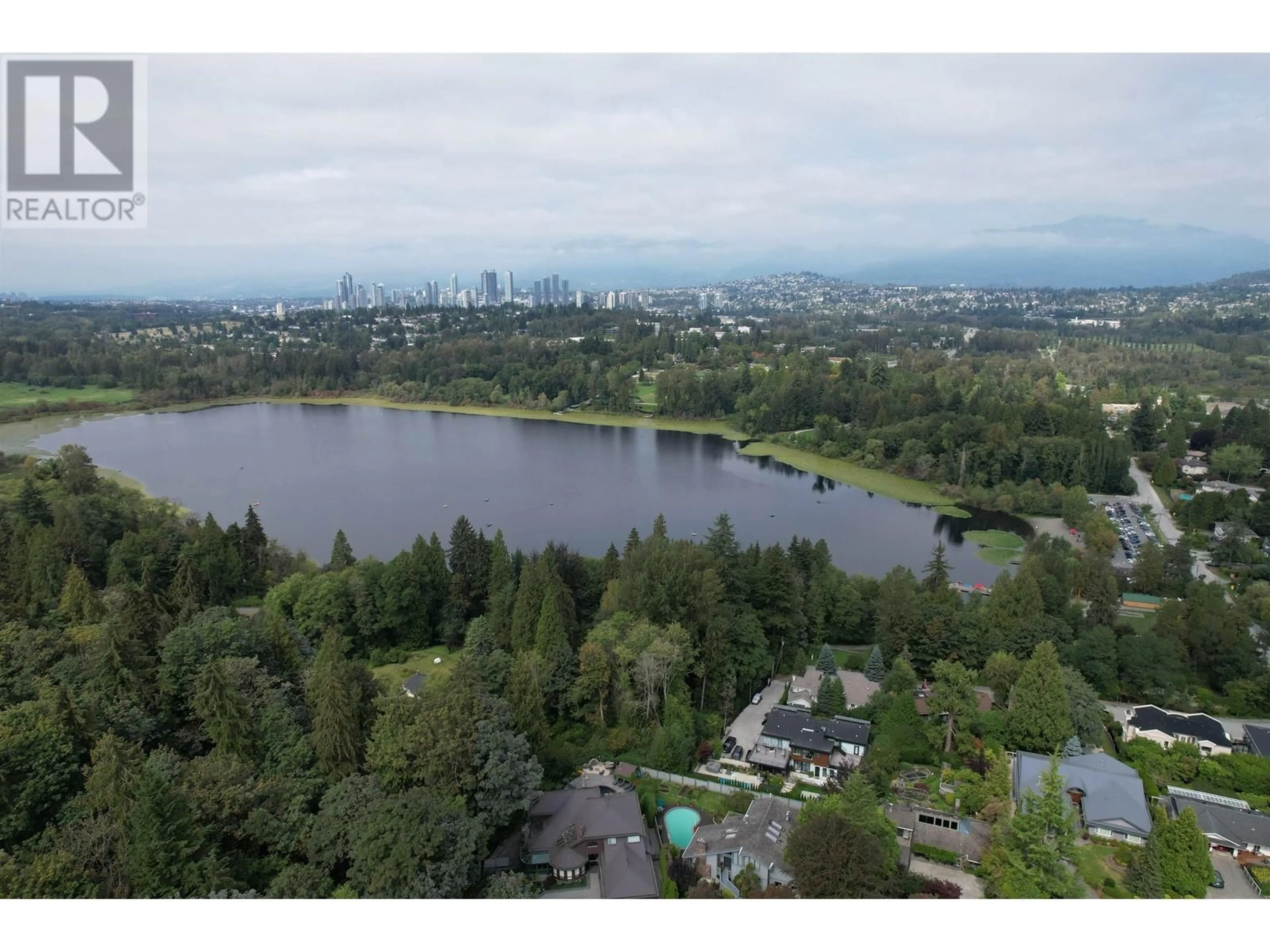 A pic from outside/outdoor area/front of a property/back of a property/a pic from drone, water/lake/river/ocean view for 6614 STRAWSON STREET, Burnaby British Columbia V5E1W6