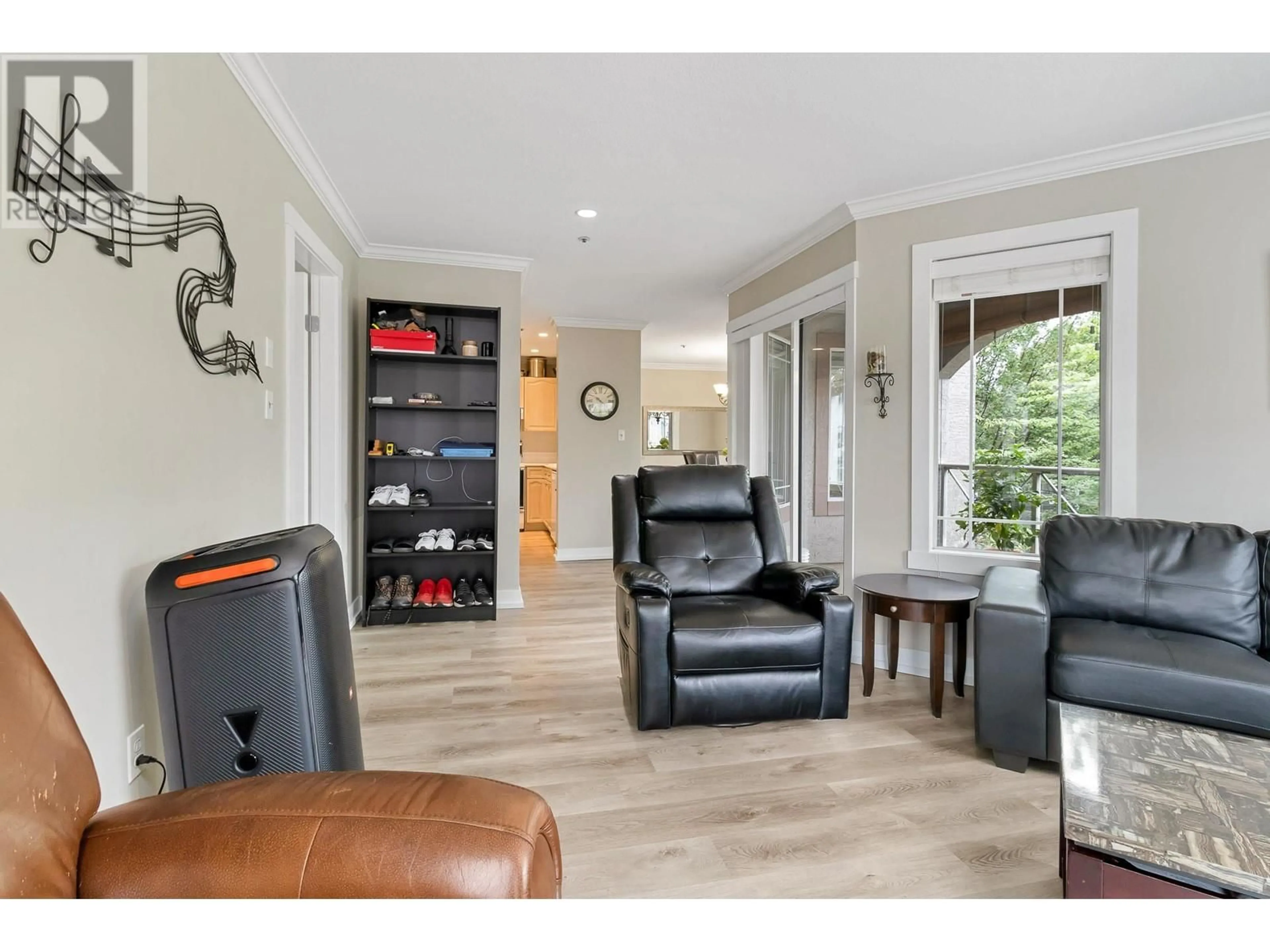 Living room, wood floors for 201 2380 SHAUGHNESSY STREET, Port Coquitlam British Columbia V3C3E3