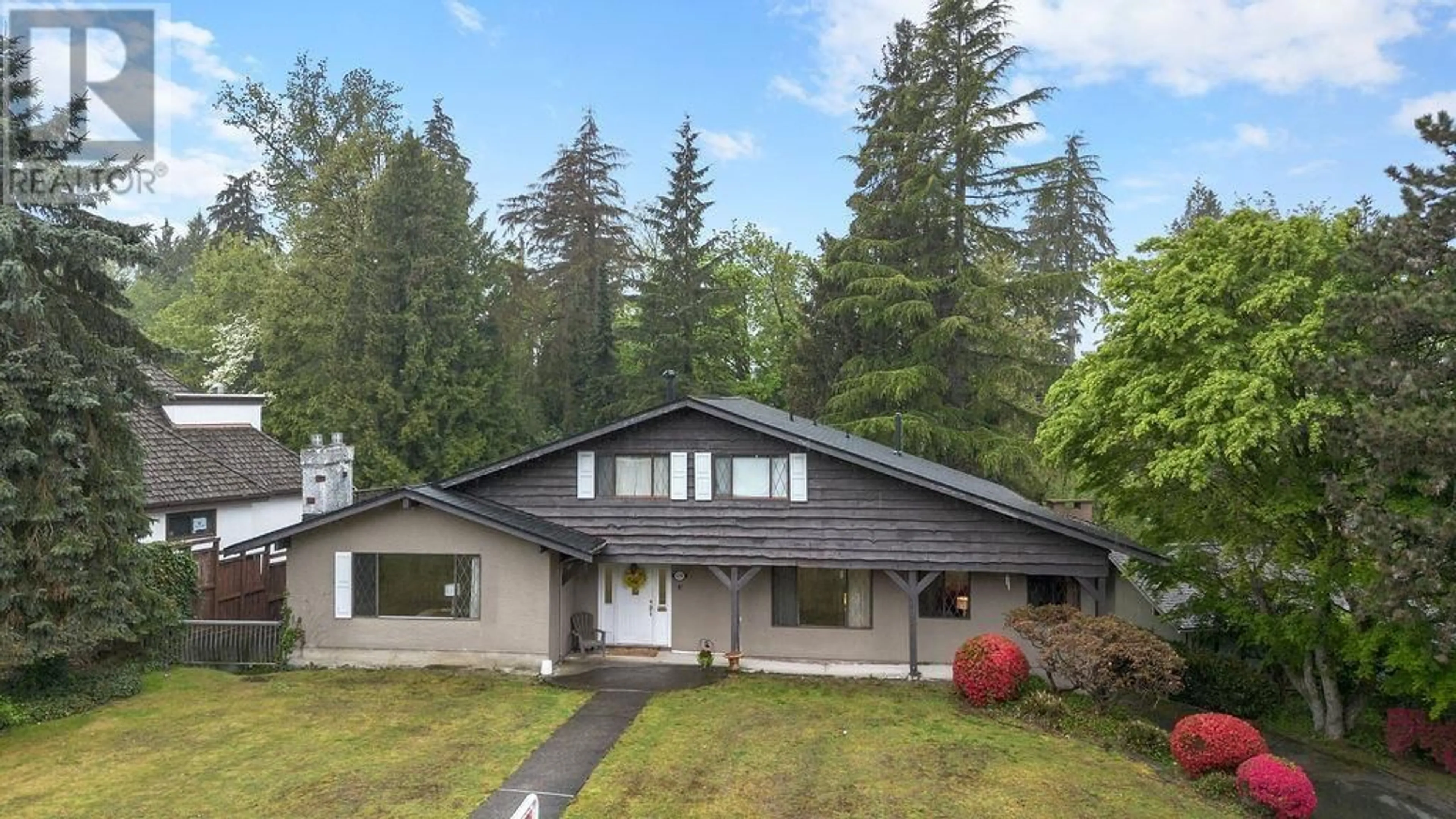 Frontside or backside of a home, cottage for 6259 BUCKINGHAM DRIVE, Burnaby British Columbia V5E2A5