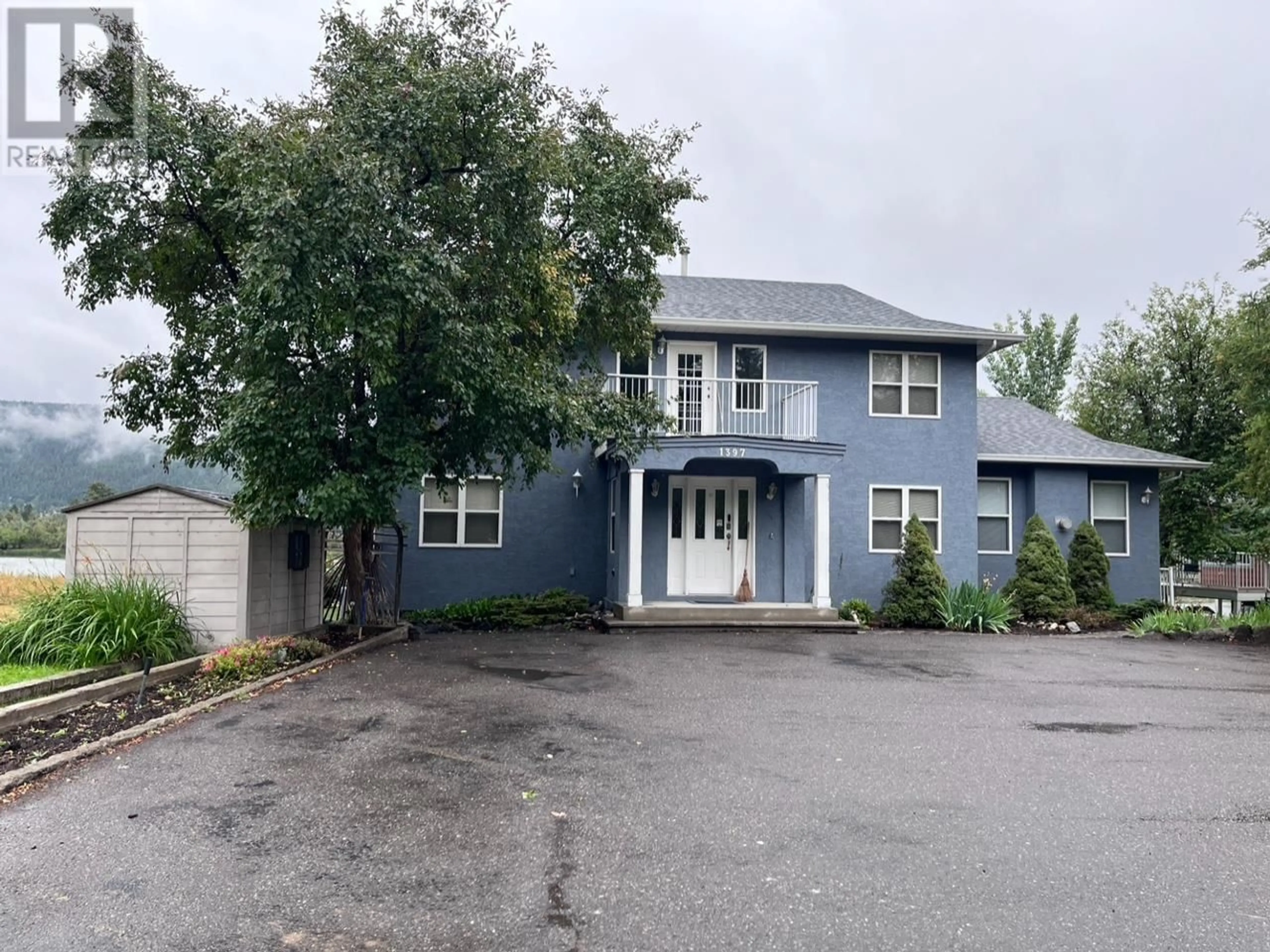 A pic from outside/outdoor area/front of a property/back of a property/a pic from drone, building for 1397 BORLAND ROAD, Williams Lake British Columbia V2G5K5