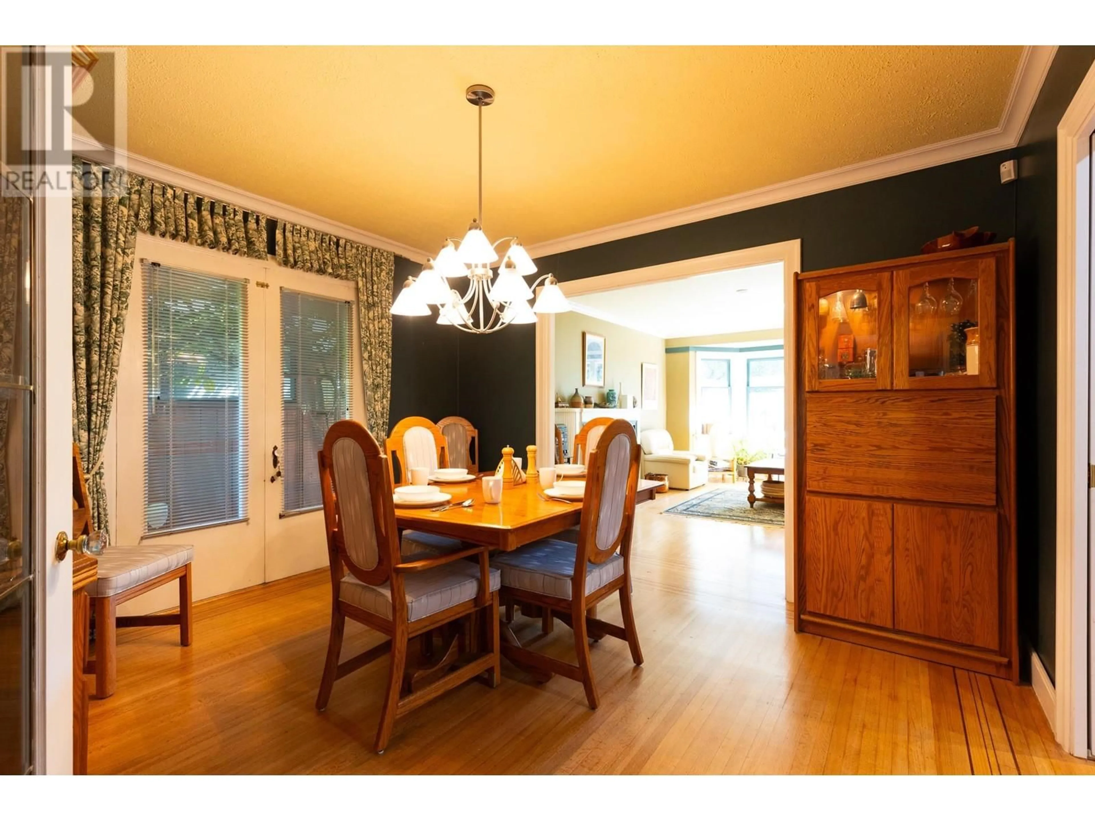 Dining room, wood floors, cottage for 407 ST. GEORGE STREET, New Westminster British Columbia V3L1L1