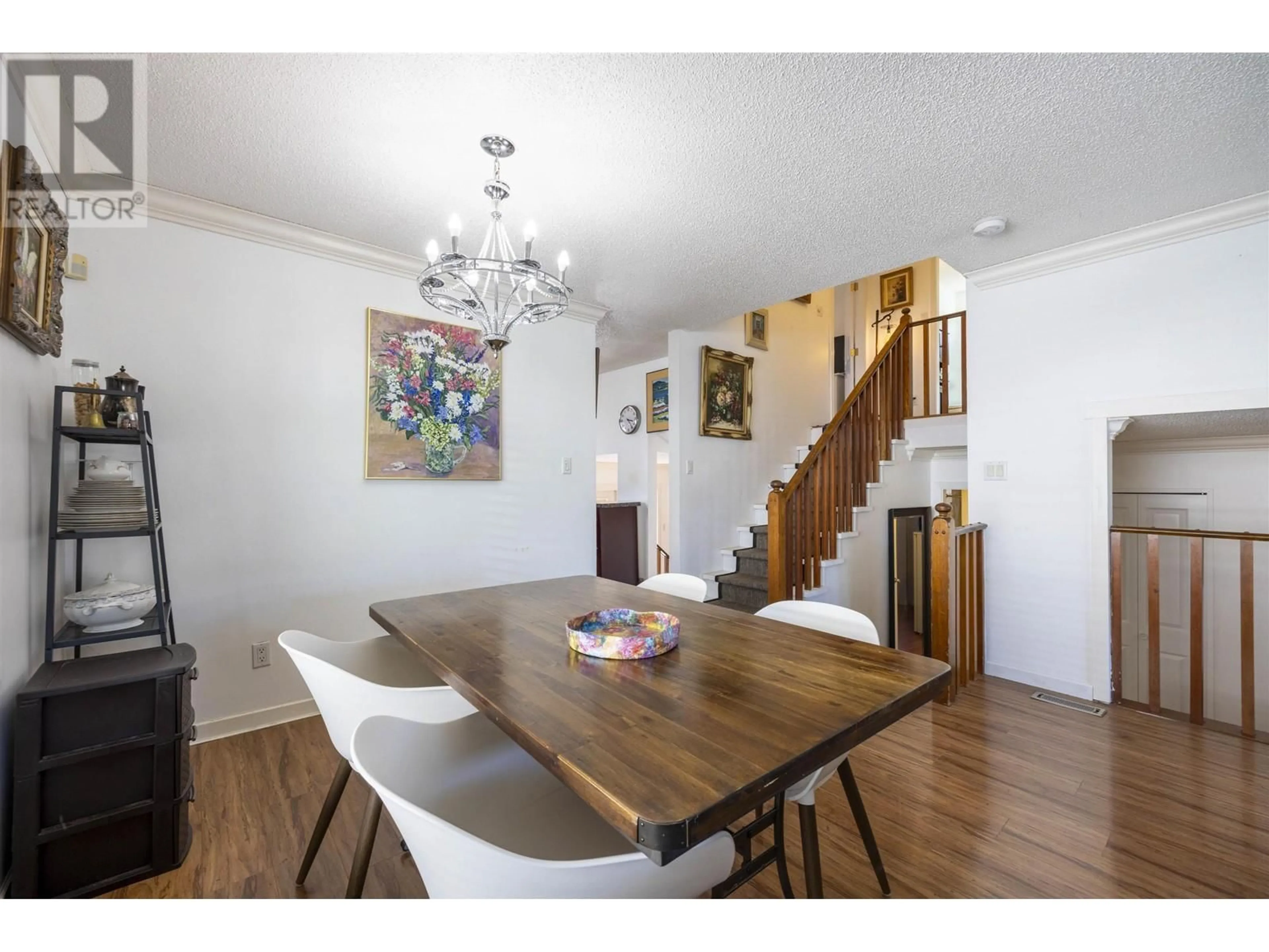 Dining room, wood floors for 3222 CORTES AVENUE, Coquitlam British Columbia V3E1T9