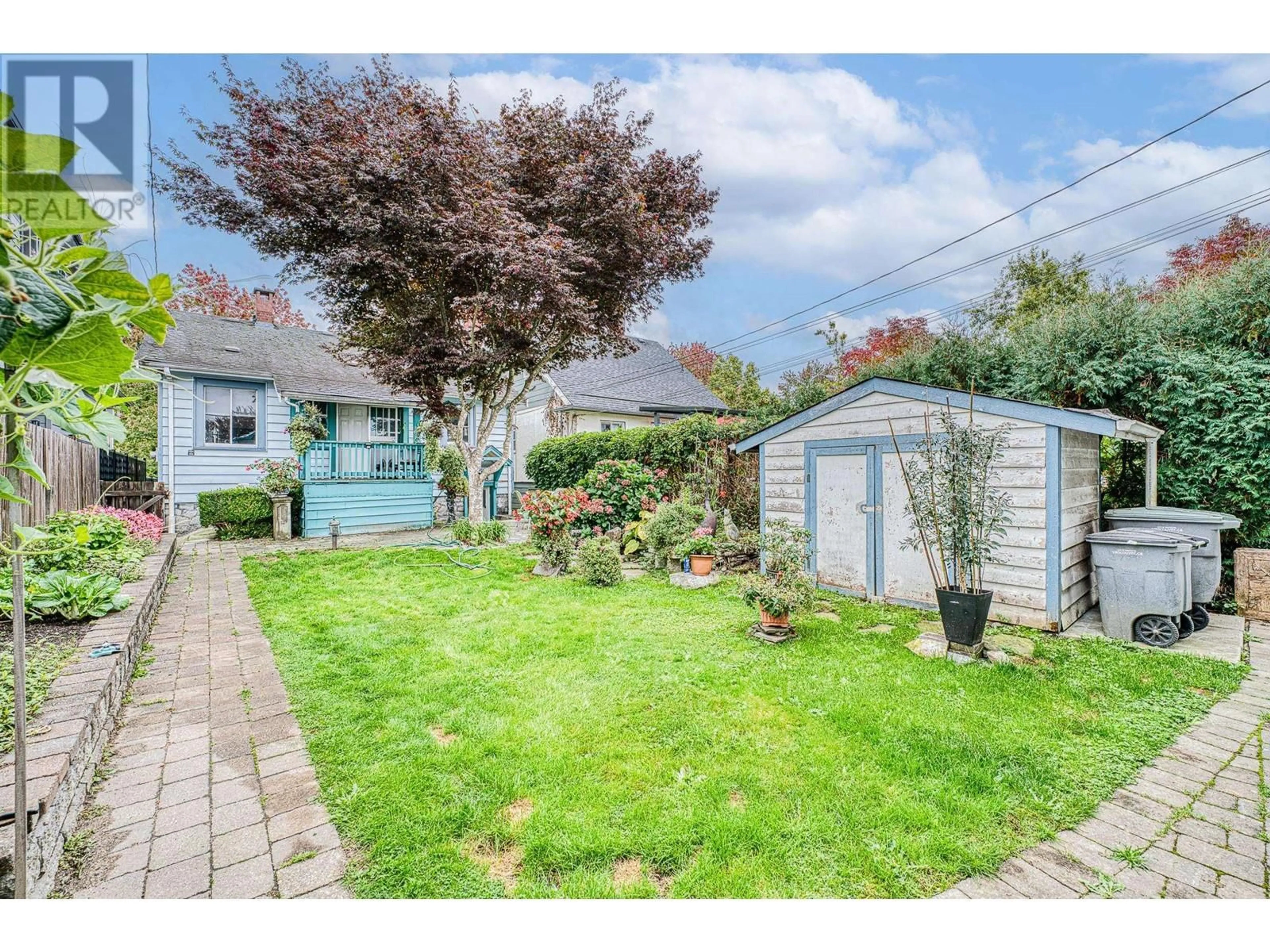 Shed for 2779 NANAIMO STREET, Vancouver British Columbia V5N5E9