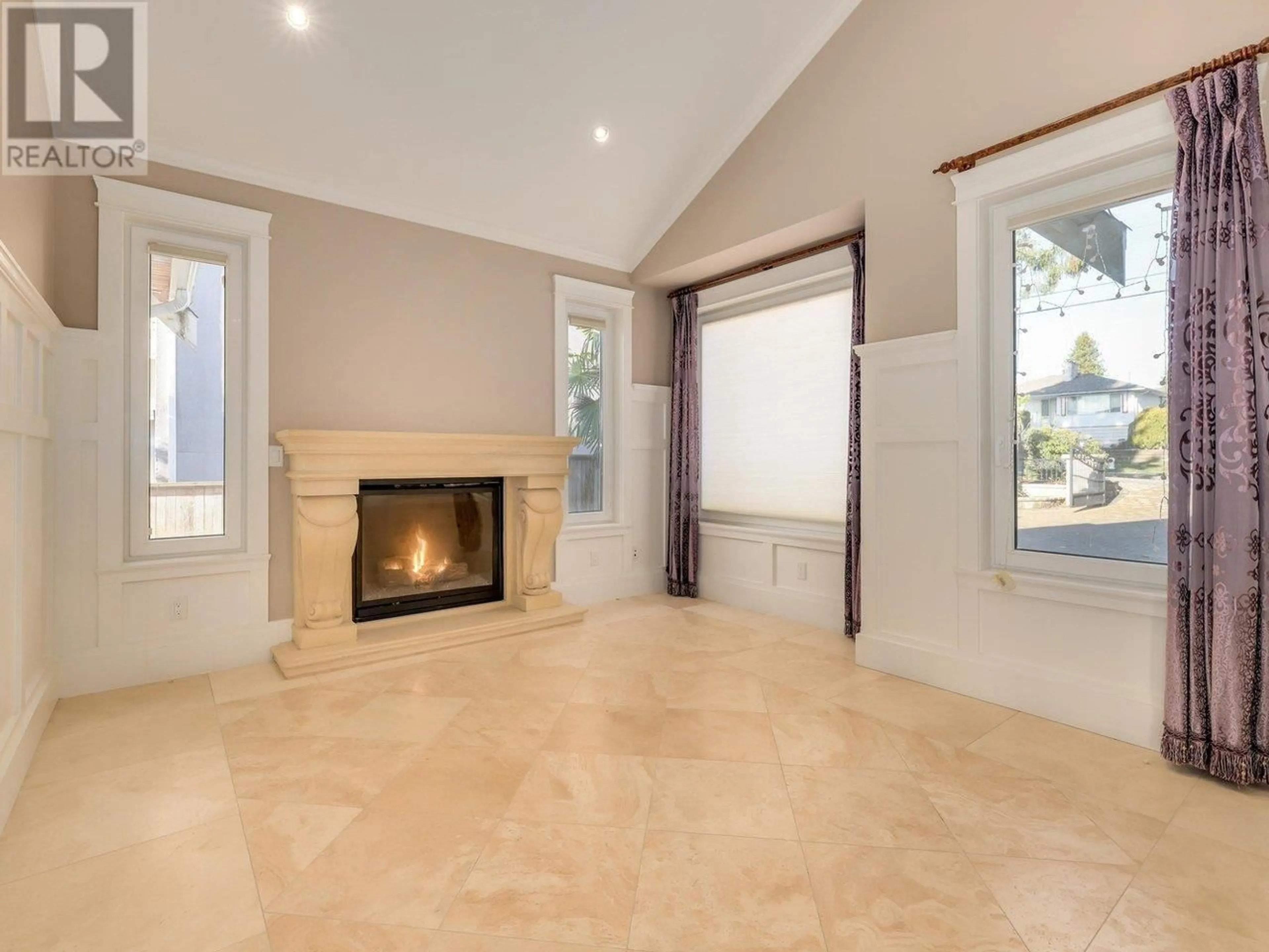 Unknown for 6296 AUBREY STREET, Burnaby British Columbia V5B2E1