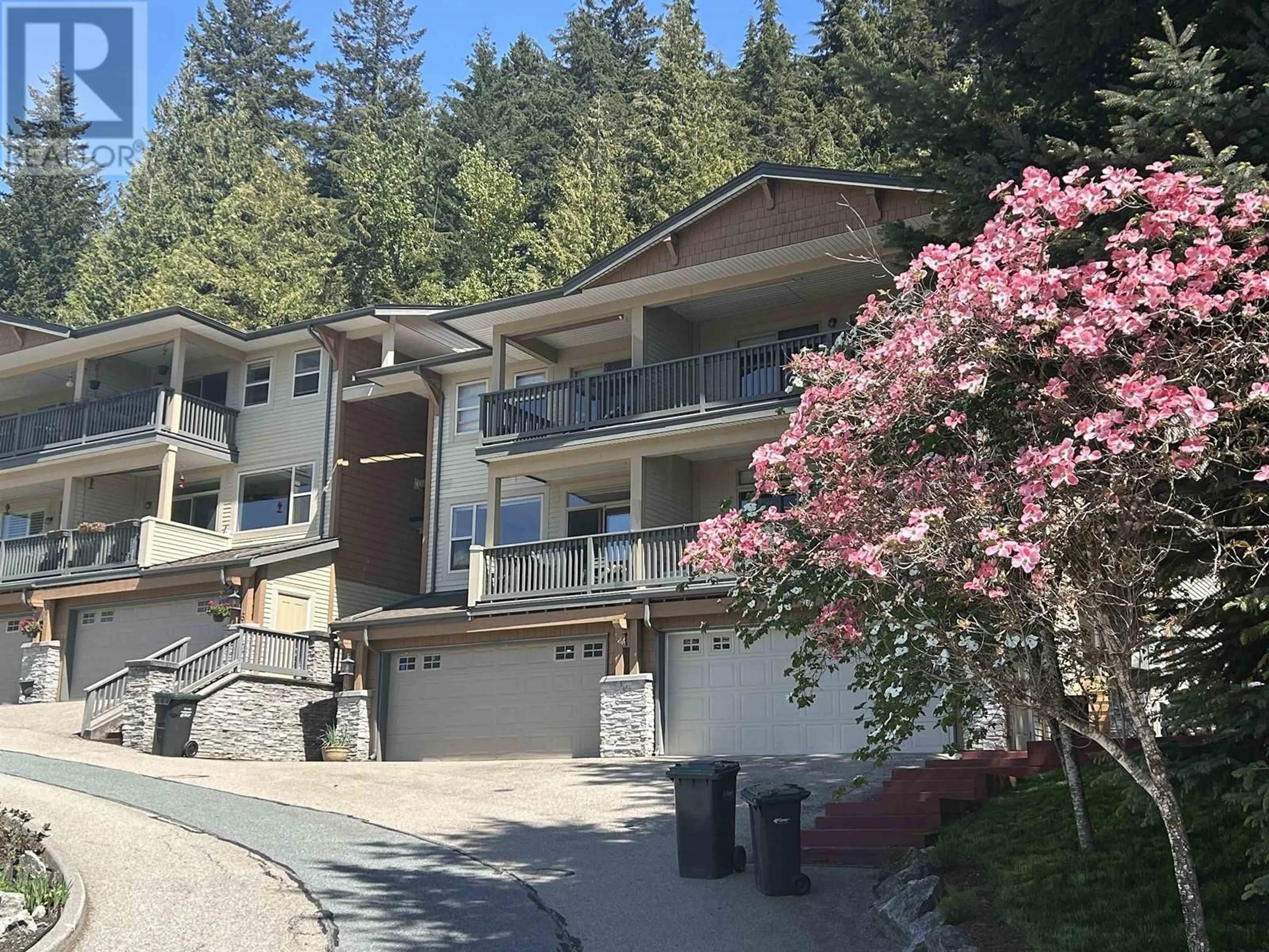 A pic from exterior of the house or condo, cottage for 4 1026 GLACIER VIEW DRIVE, Squamish British Columbia V8B0G1