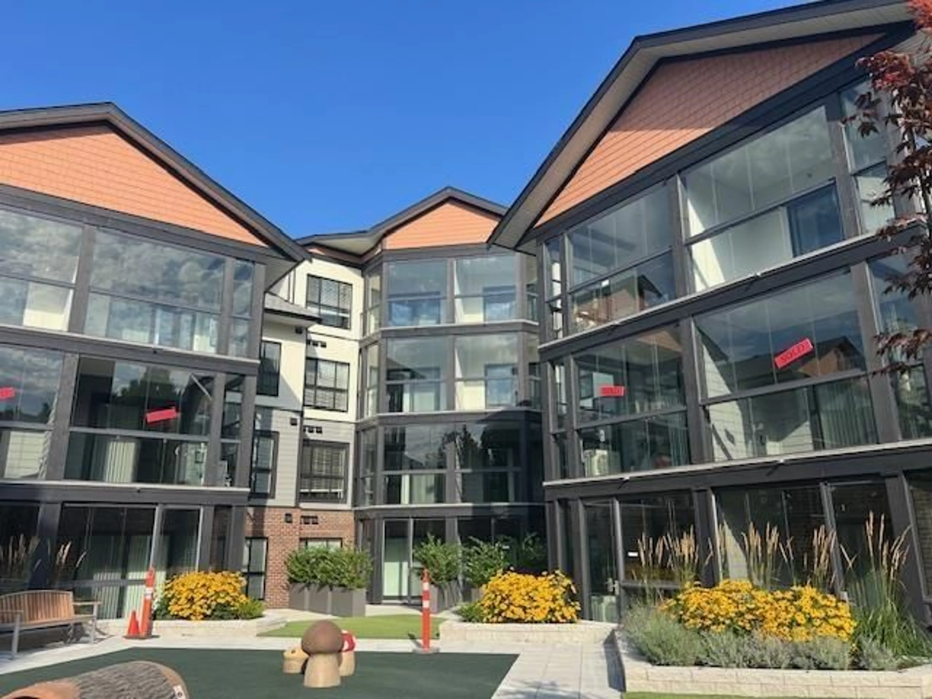 A pic from exterior of the house or condo, the front or back of building for 129 8497 YOUNG ROAD|Chilliwack Proper So, Chilliwack British Columbia V2P0M6